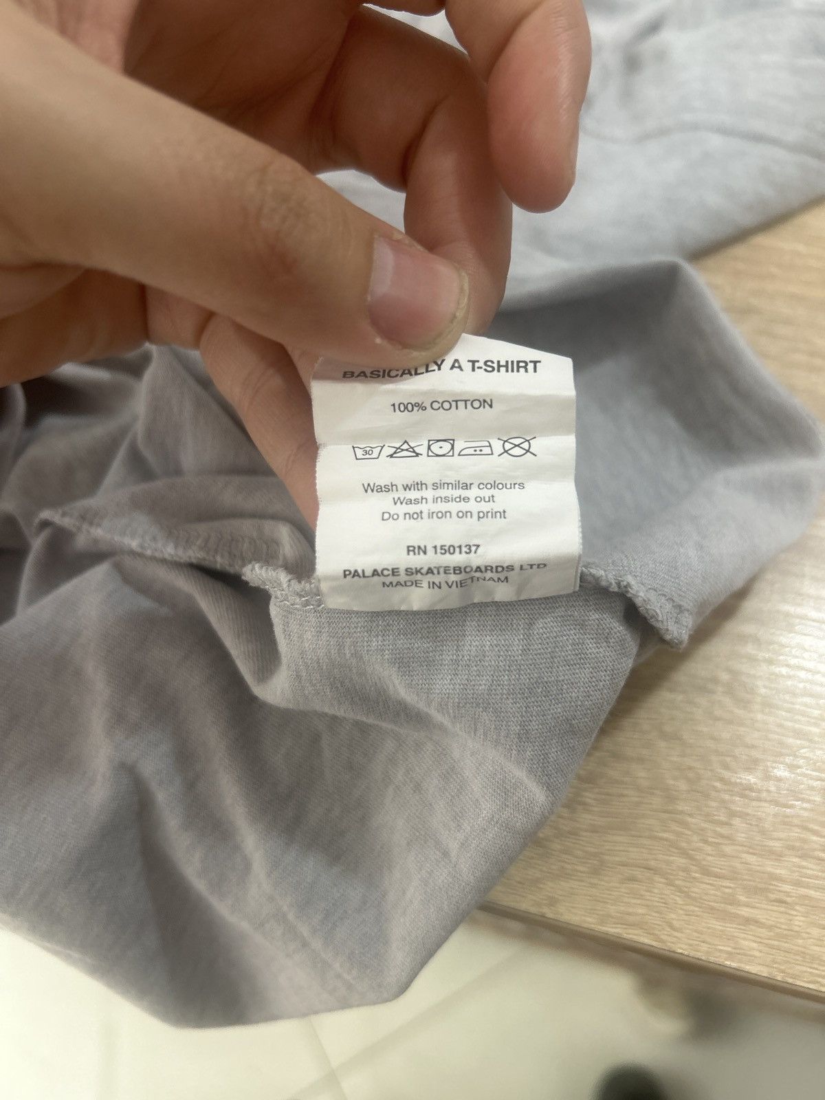 Palace Palace Small logo Tshirt Size US S / EU 44-46 / 1 - 6 Thumbnail