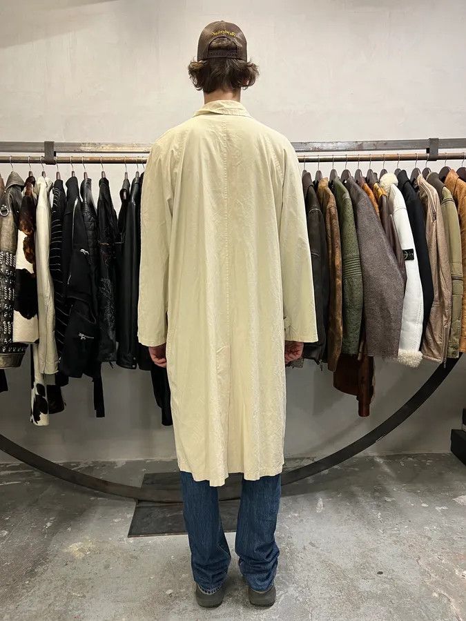 Giorgio Armani 1990s Giorgio Armani Beige Trench Coat Size US L / EU 52-54 / 3 - 4 Thumbnail