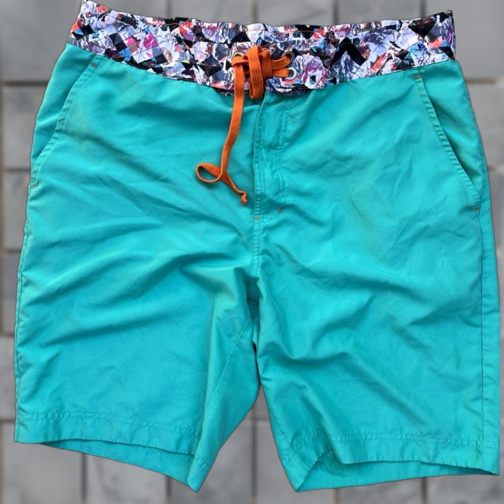 Robert Graham Robert Graham Board Shorts Men Green Teal Solid 36 Beach Surf Swim Short Below Knee 90s Beachwear Sun Swimwear Size US 36 / EU 52 - 1 Thumbnail