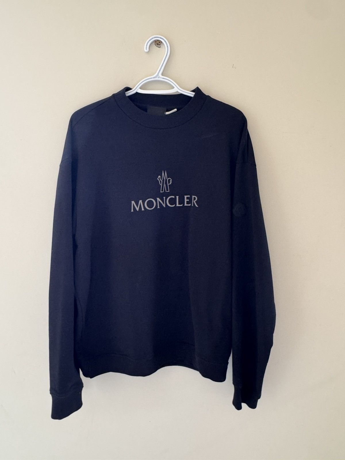 Moncler Moncler Reflective Logo Print Crewneck Size US M / EU 48-50 / 2 - 1 Thumbnail