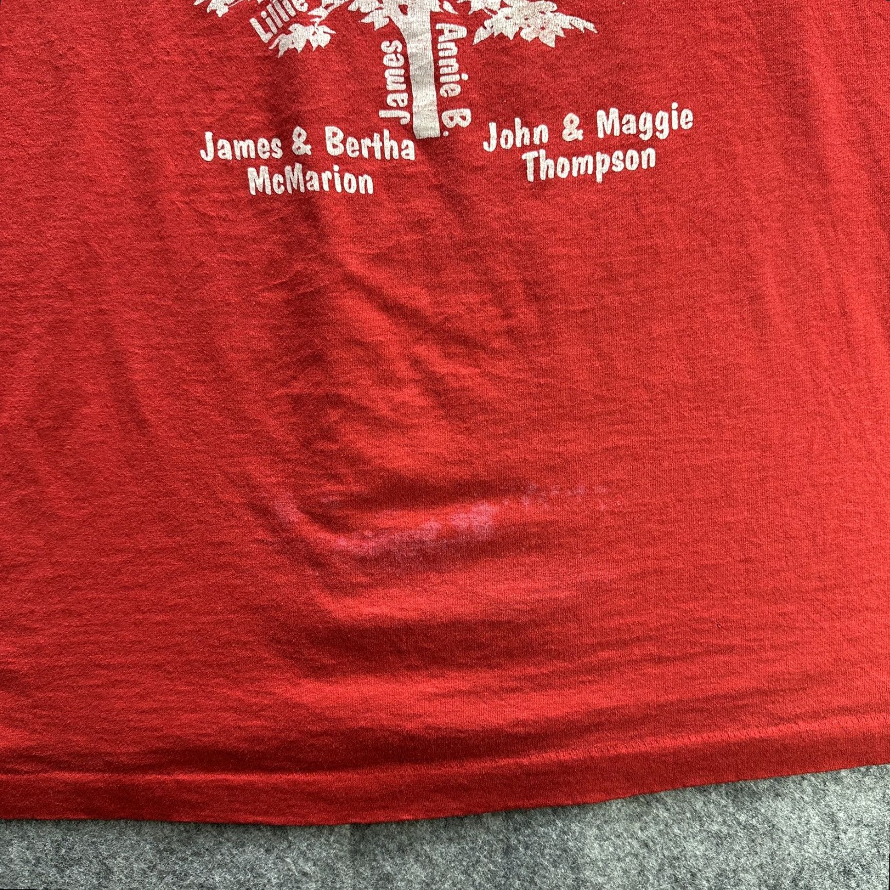 Vintage VINTAGE Screen Stars Best Shirt Mens XL Red 90s Family Reunion Crew Neck Short Sleeve Graphic Print Cotton Polyester Blend Mens Size US XL / EU 56 / 4 - 3 Thumbnail