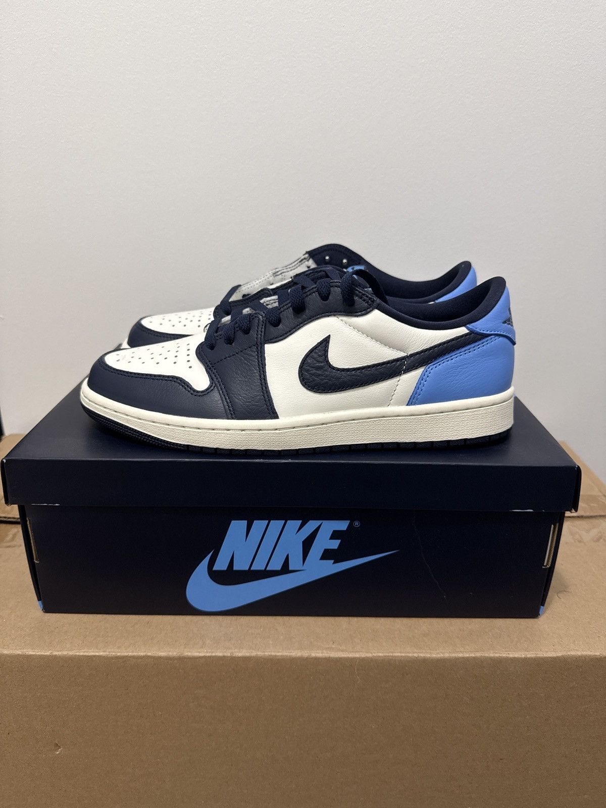 Jordan Brand Jordan 1 Low OG Obsidian UNC Size US 10 / EU 43 - 5 Thumbnail