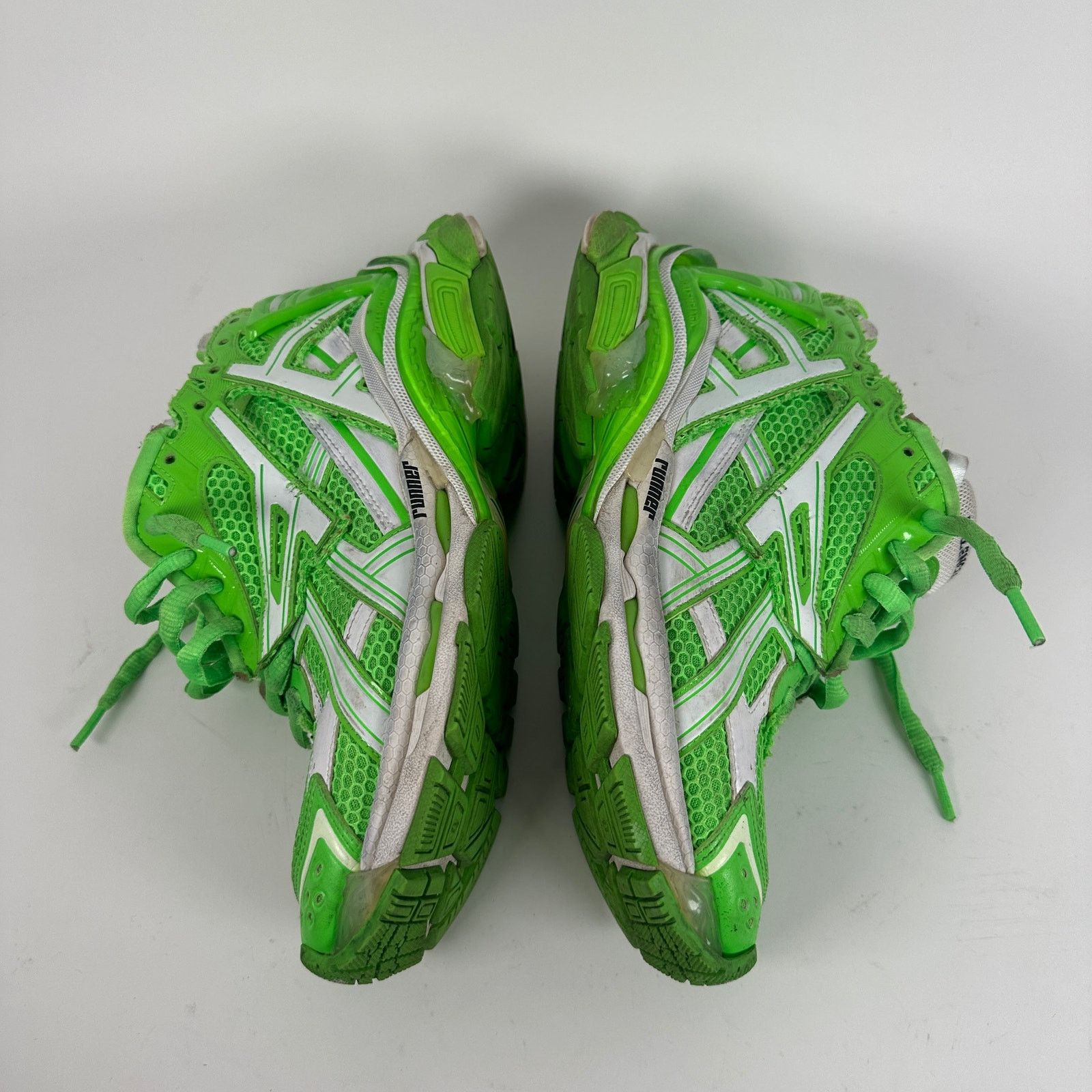 Balenciaga Balenciaga Neon Green Runners Size 42 Size US 9 / EU 42 - 4 Thumbnail