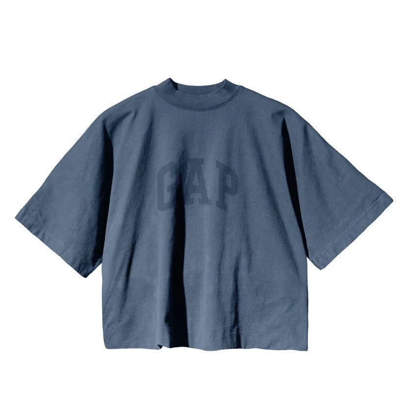 Image of Yeezy Gap Engineered By Balenciaga No Seam Dove Cropped Tee in Blue, Men's (Size XS)