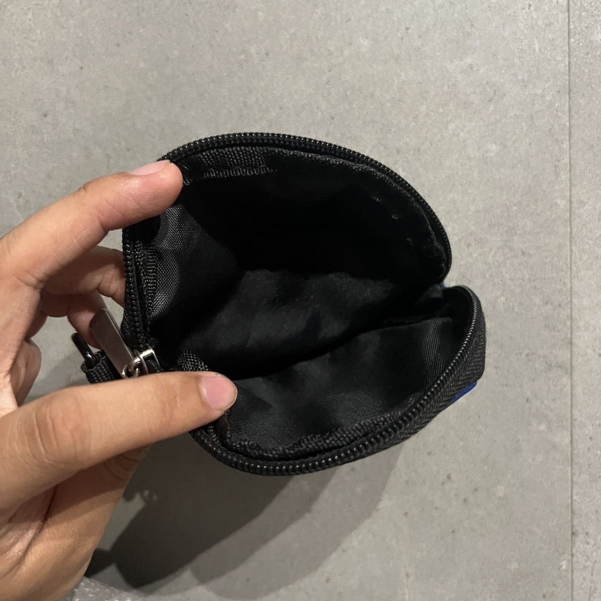 Comme des Garcons Comme Des Garcons Polka Dot Utility Coin Pouch Size ONE SIZE - 3 Thumbnail