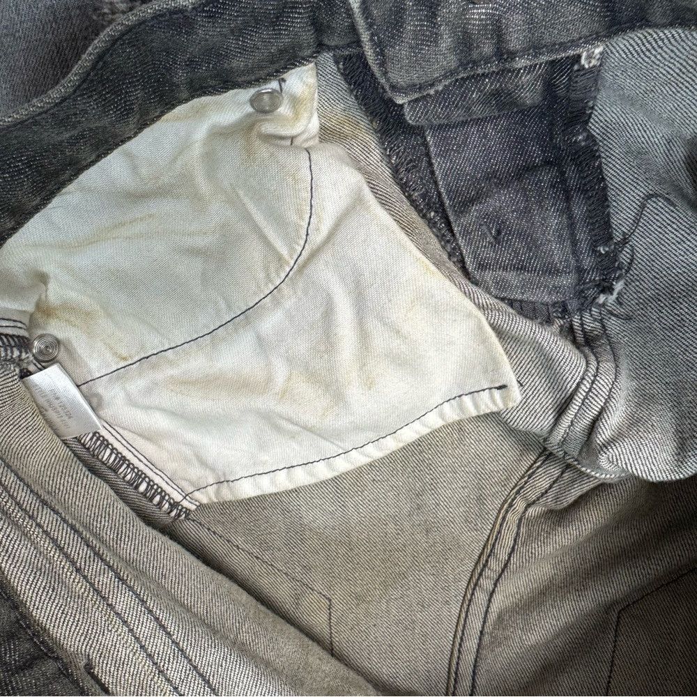 Haute Hippie Haute Hippie Floral Embroidered Grey Jeans Size 26 Size 26" / US 2 / IT 38 - 7 Thumbnail