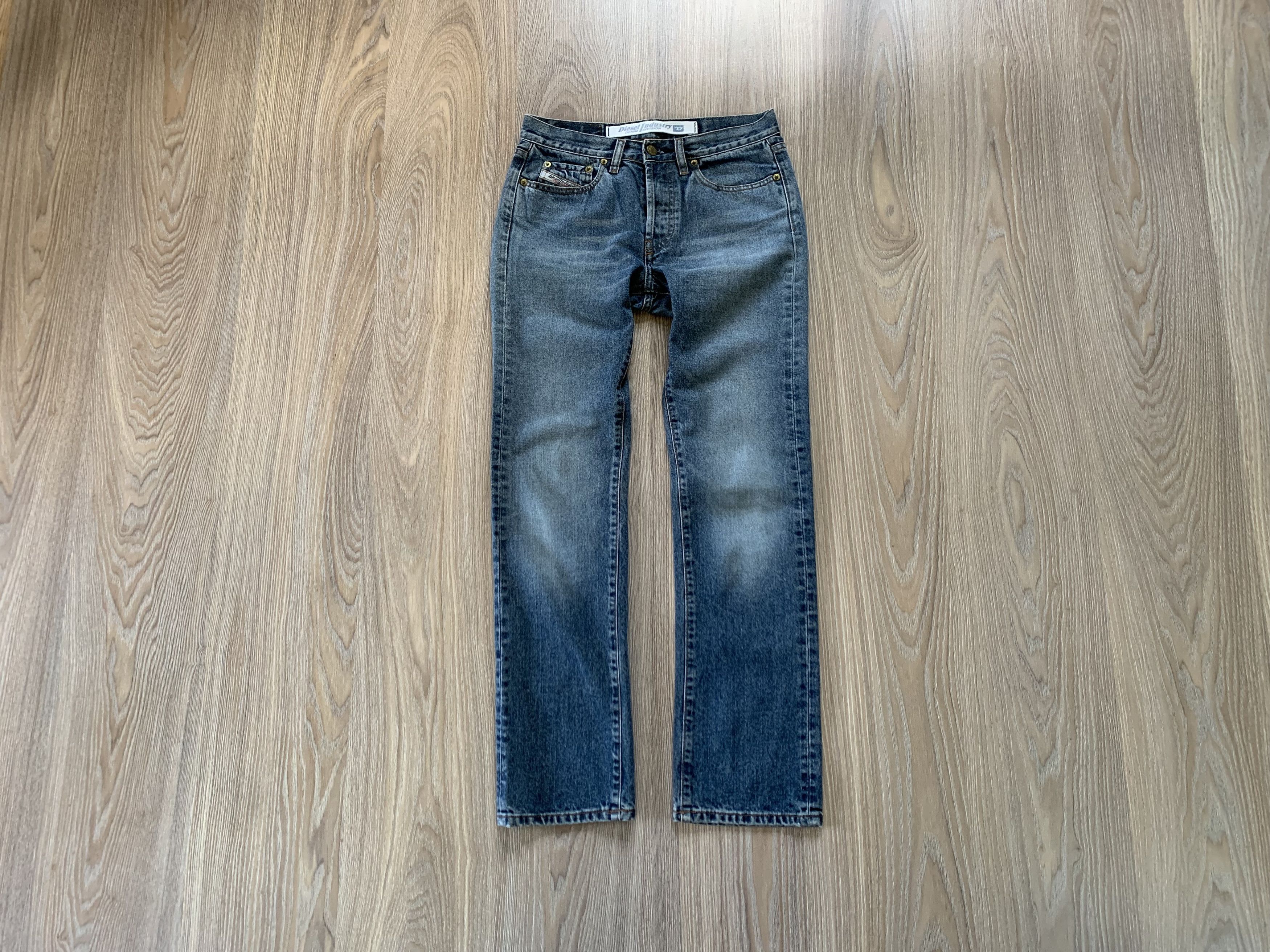 Diesel Vintage Diesel Industry Denim Division RR55 Jeans Size 26" / US 2 / IT 38 - 1 Thumbnail