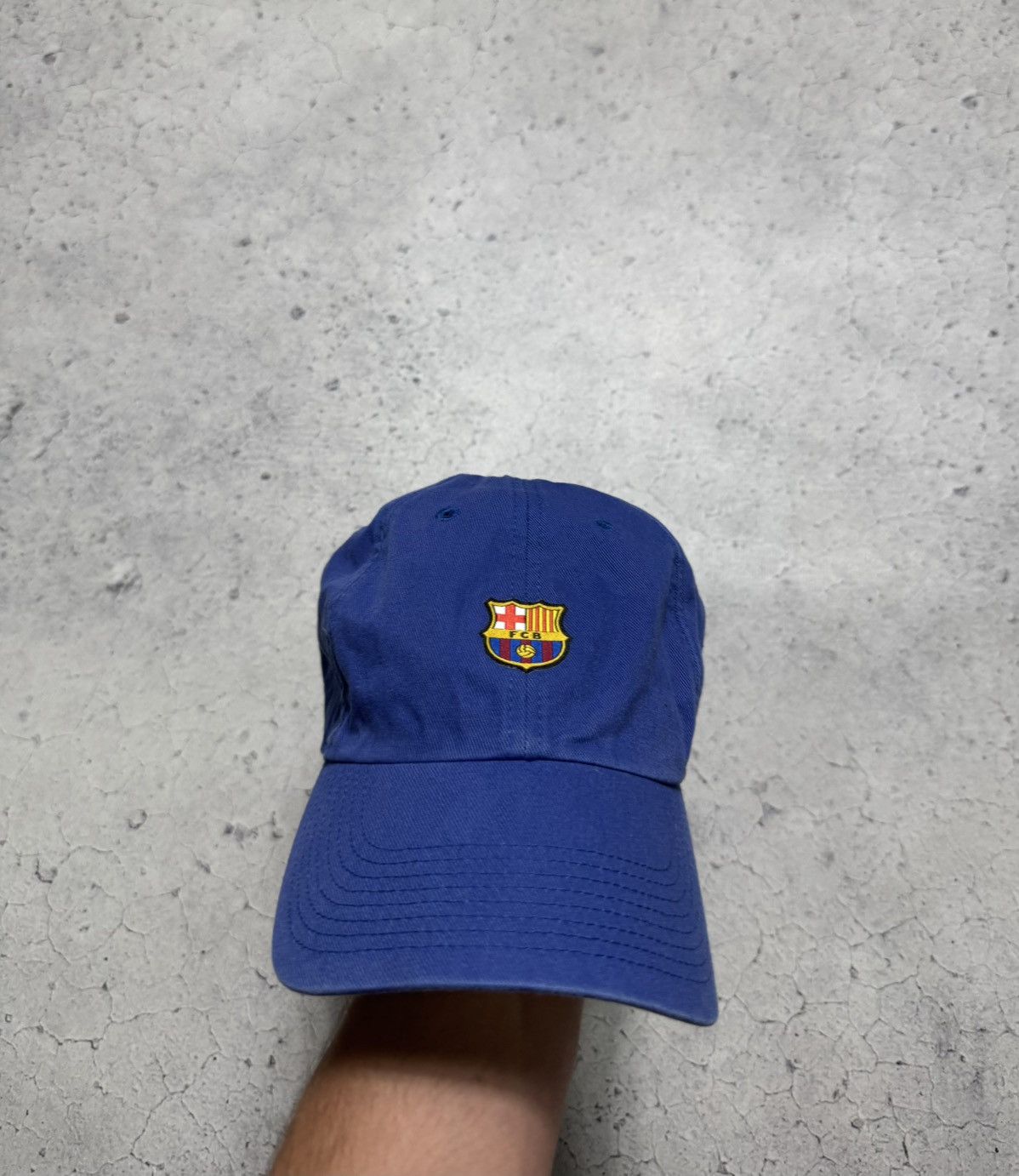 Nike Nike FC Barcelona Vintage Football Cap Soccer Size ONE SIZE - 1 Thumbnail
