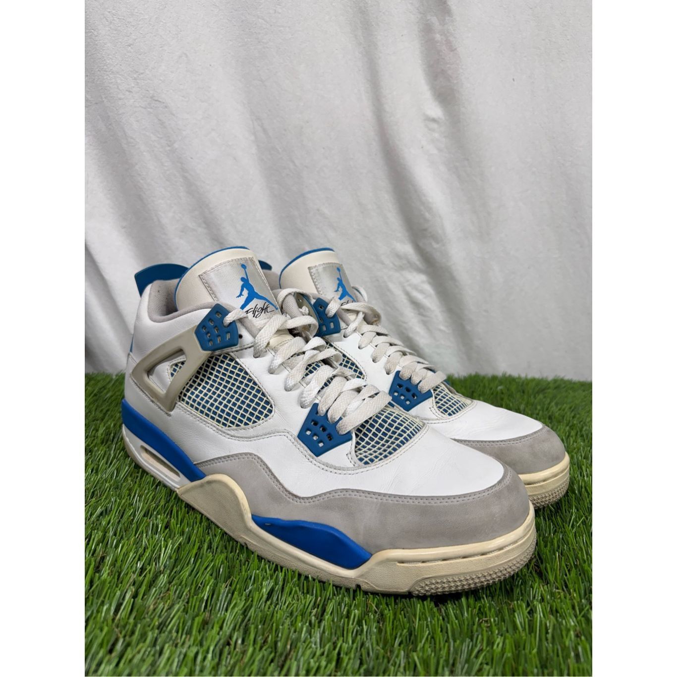 Jordan Brand Air Jordan 4 Military Blue Retro Size 14 Mens White Sneakers Size US 14 / EU 47 - 1 Thumbnail