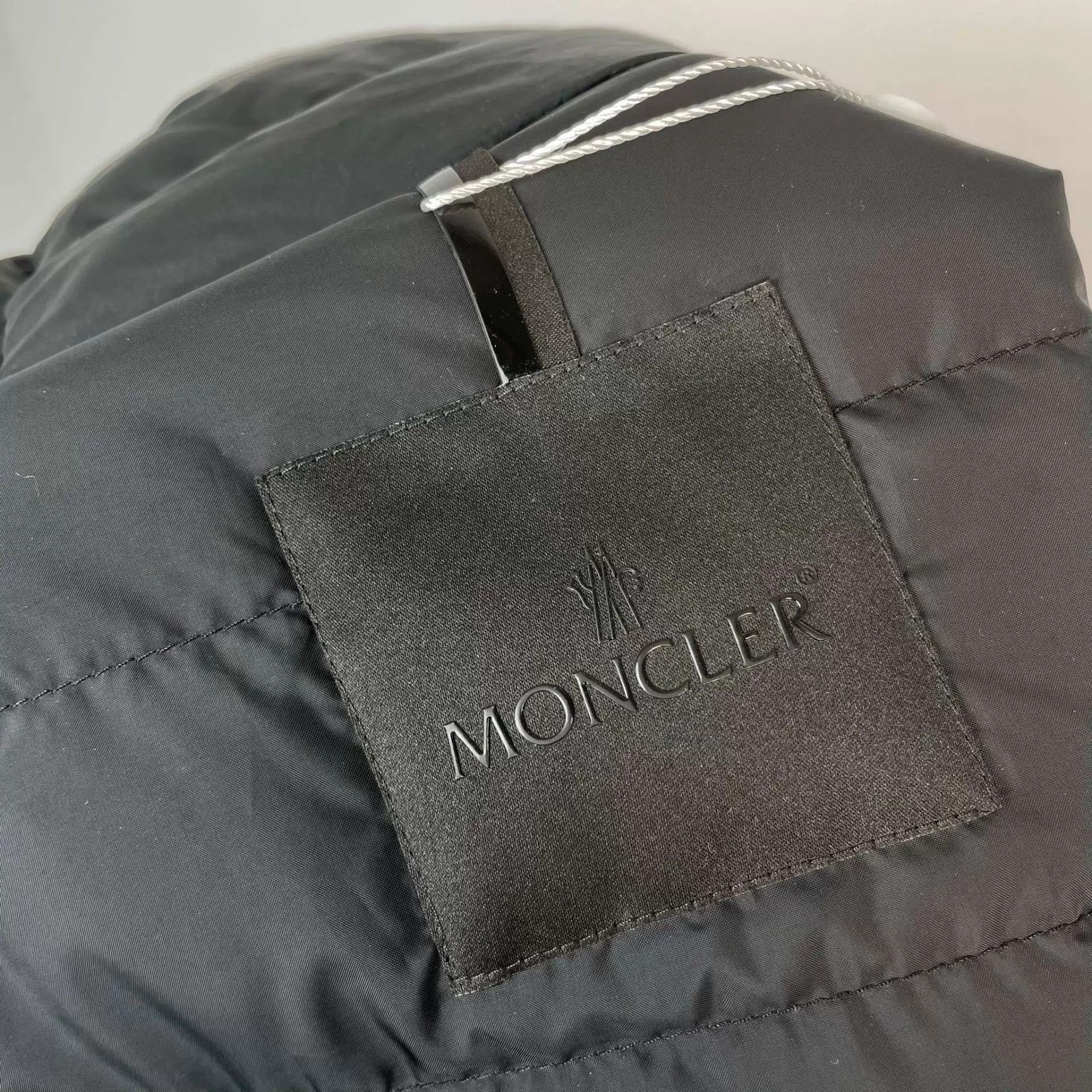 Moncler Moncler Polset Black Down Jacket Size 5 97 New Size US XXL / EU 58 / 5 - 8 Thumbnail