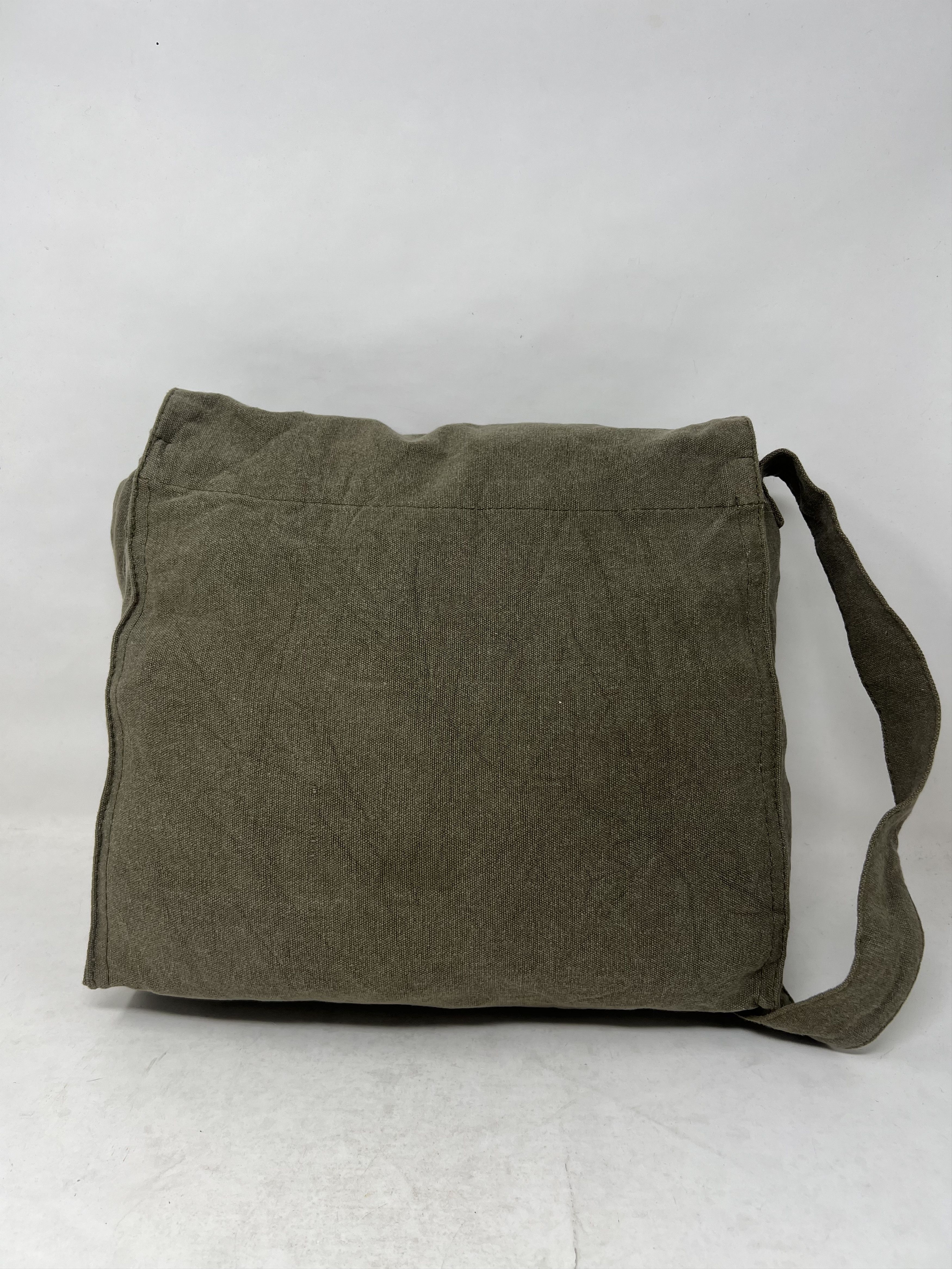Vintage Vintage Rothco Canvas Medic Cross Bag Size ONE SIZE - 4 Thumbnail