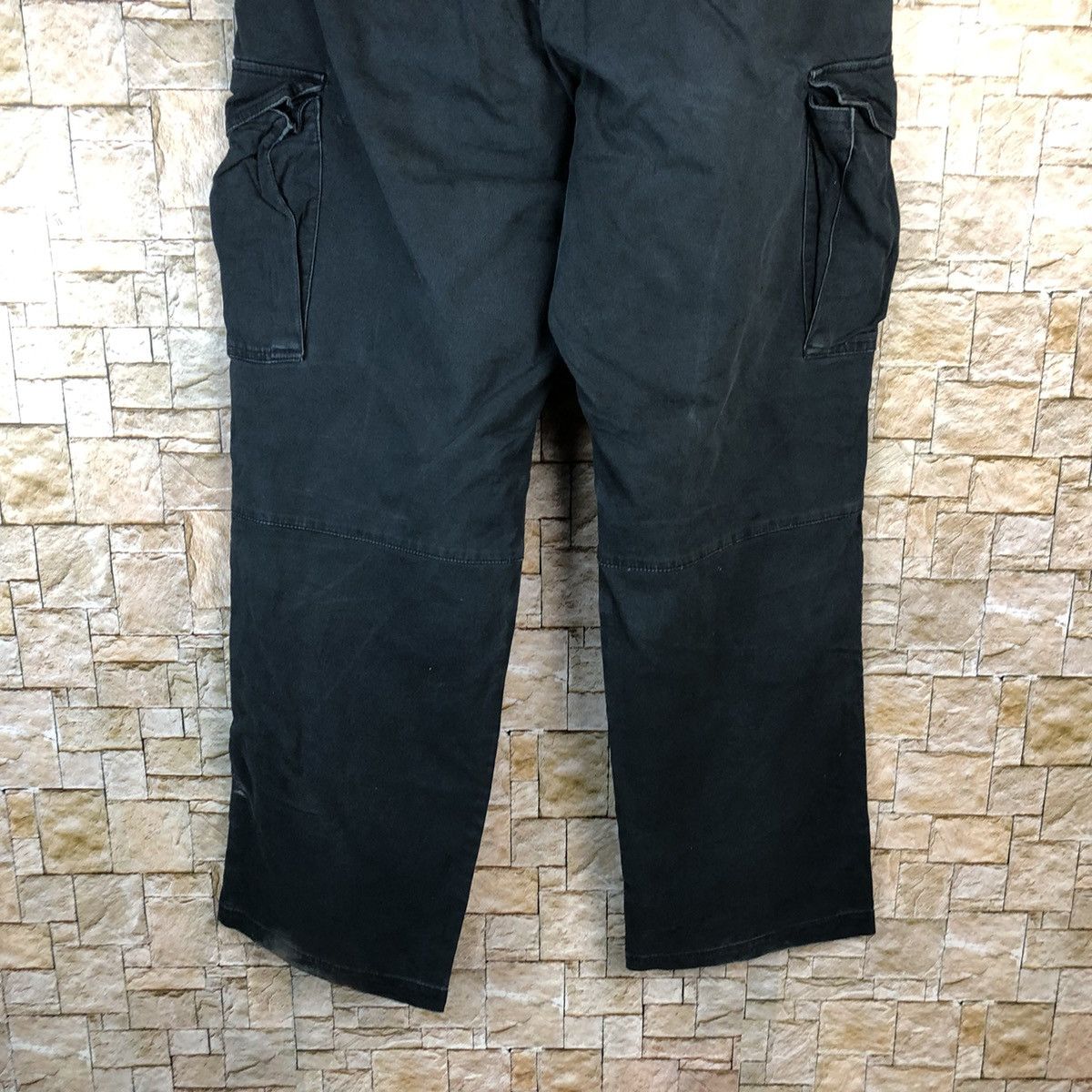 Japanese Brand Japanese Brand Dark Blue Cargo Multipocket Pants #A1137 Size US 35 - 16 Thumbnail