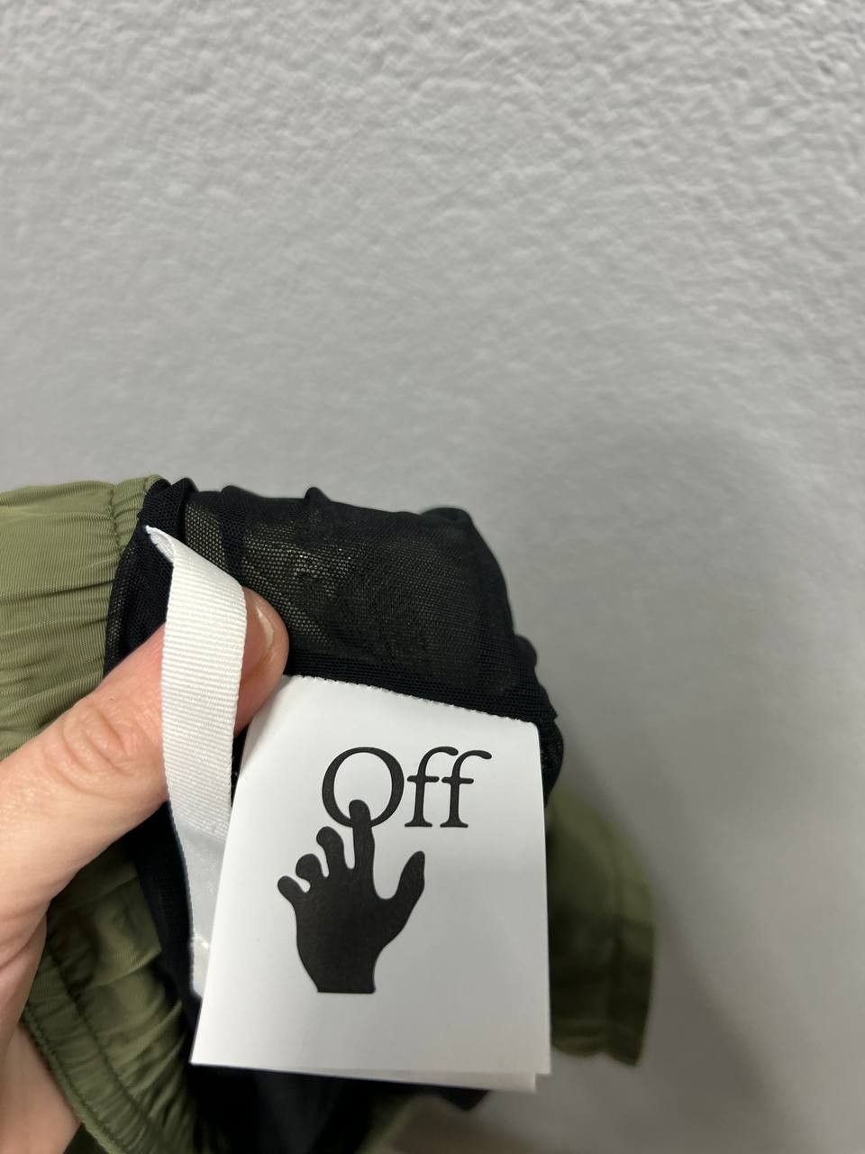 Off-White Off White mens shorts S Size US 30 / EU 46 - 14 Thumbnail