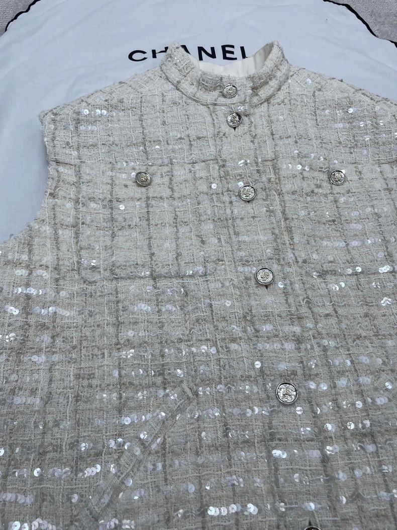 Chanel 25S Beige Sequin Vest