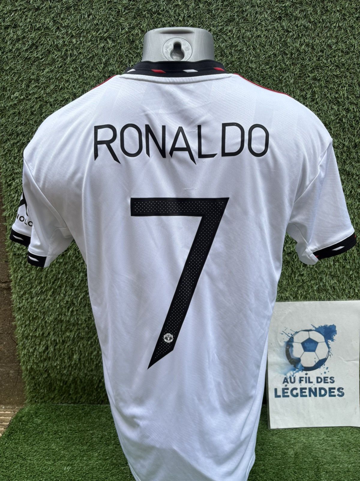 Adidas Jetsey ronaldo manchester united Size US S / EU 44-46 / 1 - 1 Thumbnail