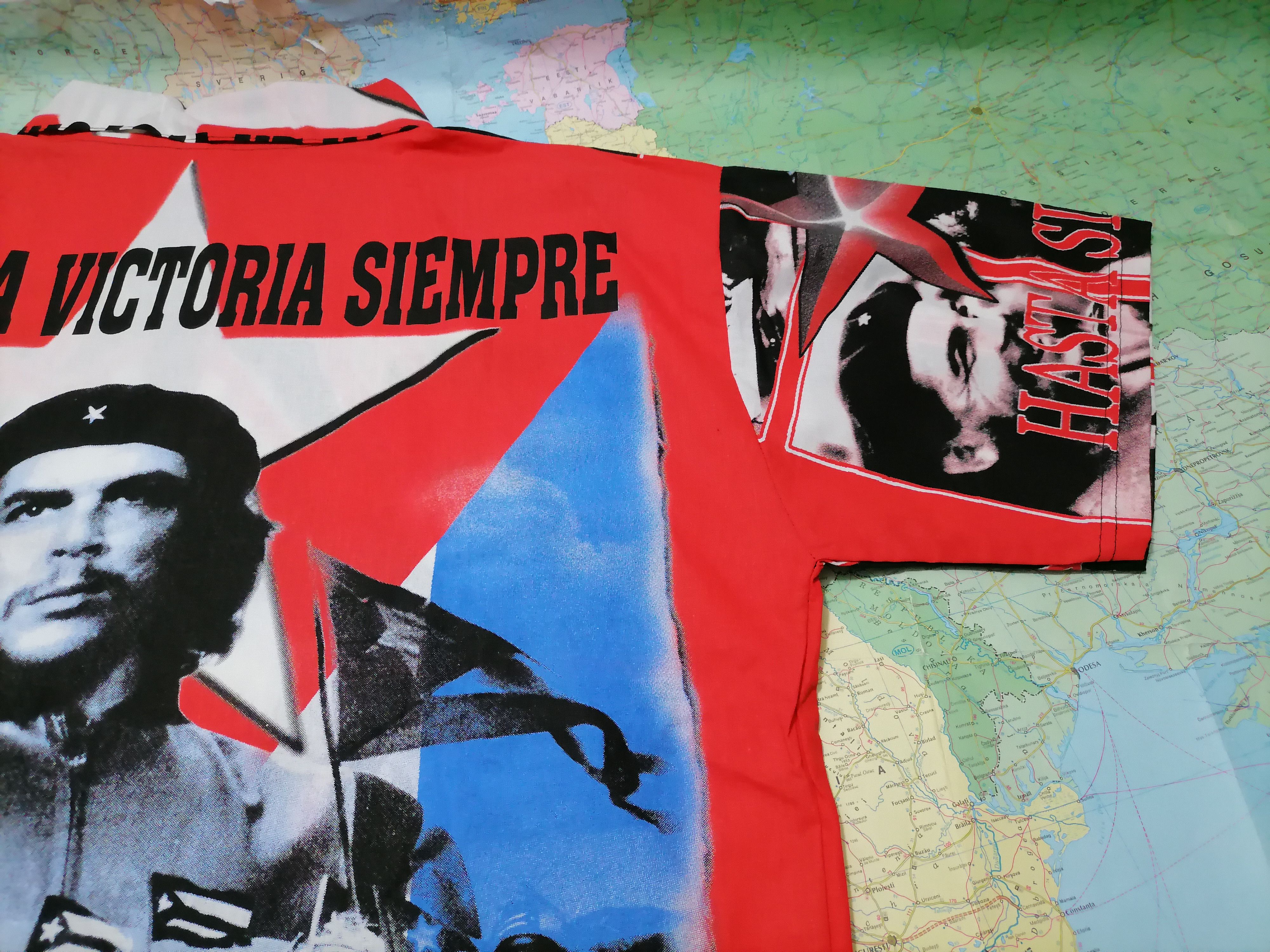Vintage Vintage Shirt ERNESTO GUEVARA (Che) , XXL 1989 Size US XXL / EU 58 / 5 - 5 Thumbnail