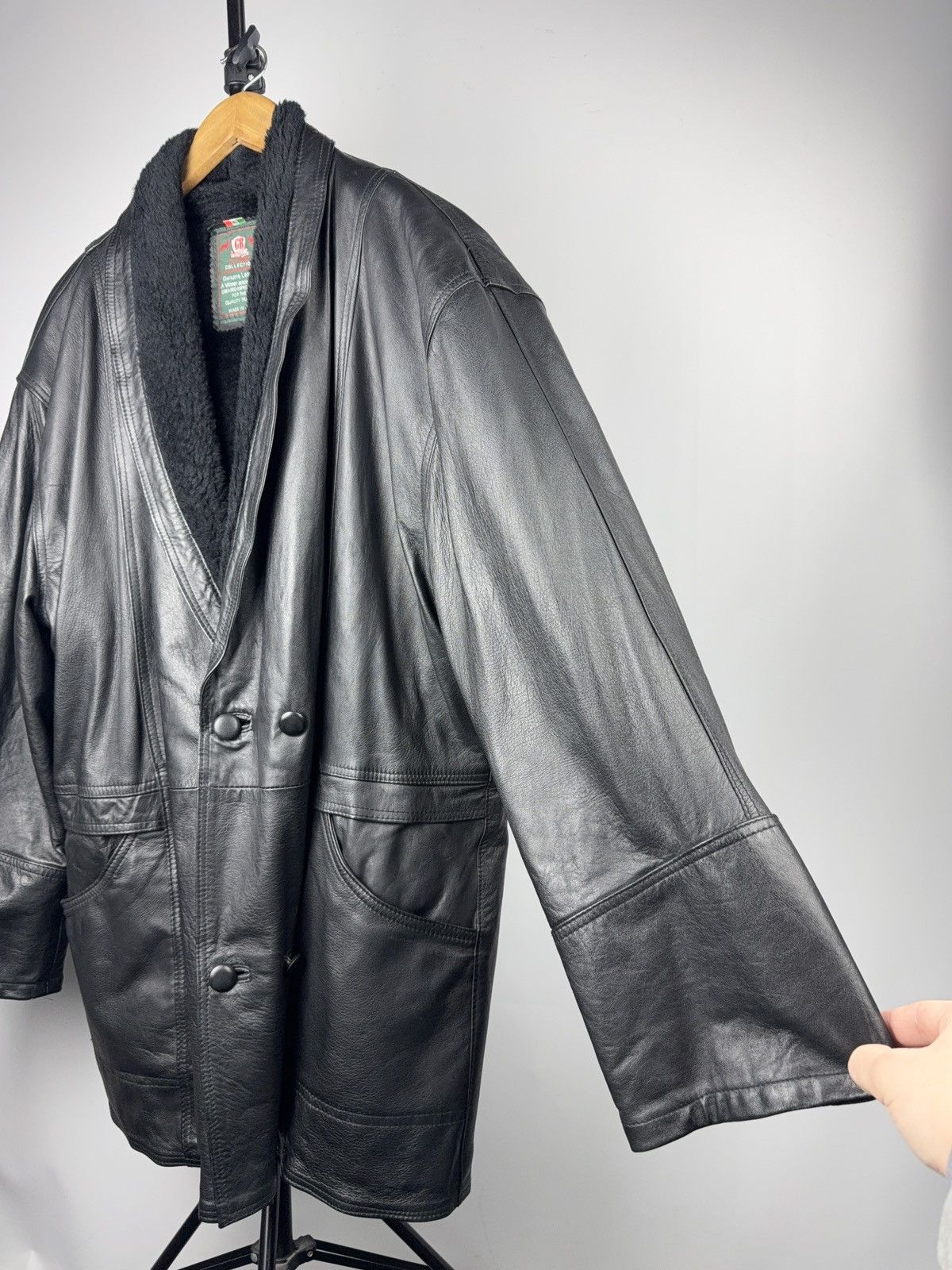 Genuine Leather Avant Garde 90s Vintage Italian Leather Coat Shearling Lined Size US XL / EU 56 / 4 - 9 Thumbnail