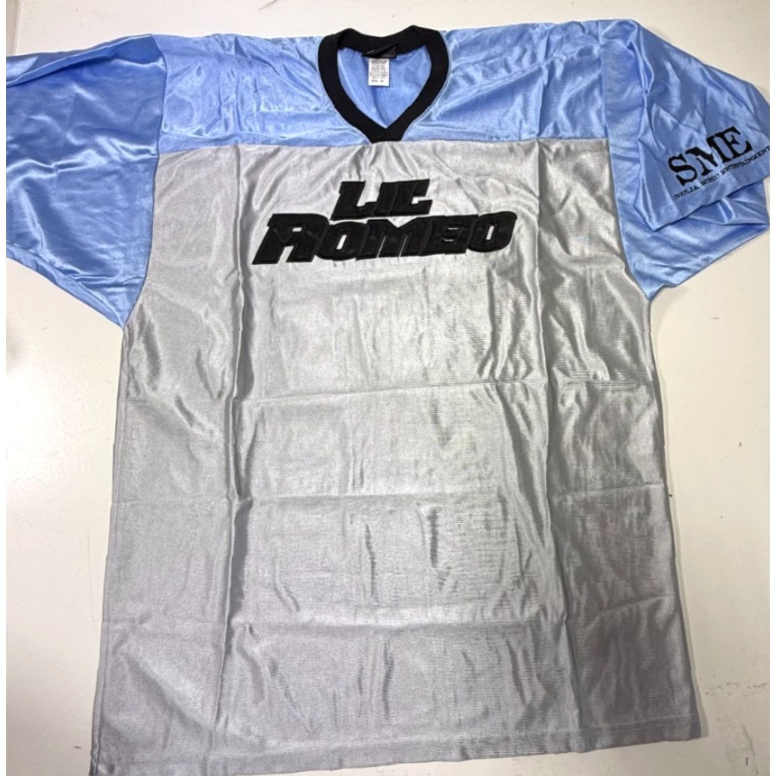 Vintage VINTAGE LIL ROMERO T-Shirt XL Blue and Grey Graphic Print 2003 Jersey Promotional Mens Size US XL / EU 56 / 4 - 2 Thumbnail
