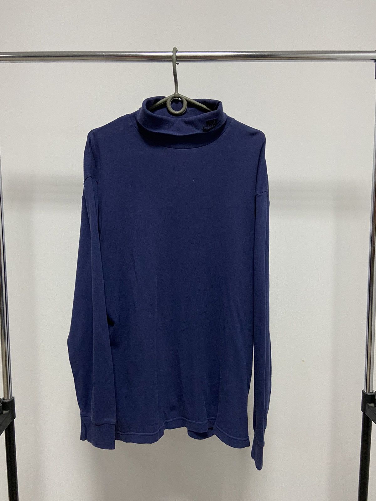 Nike × Vintage Nike Sweatshirt small Logo Vintage turtle neck Long sleeve Size US L / EU 52-54 / 3 - 2 Thumbnail