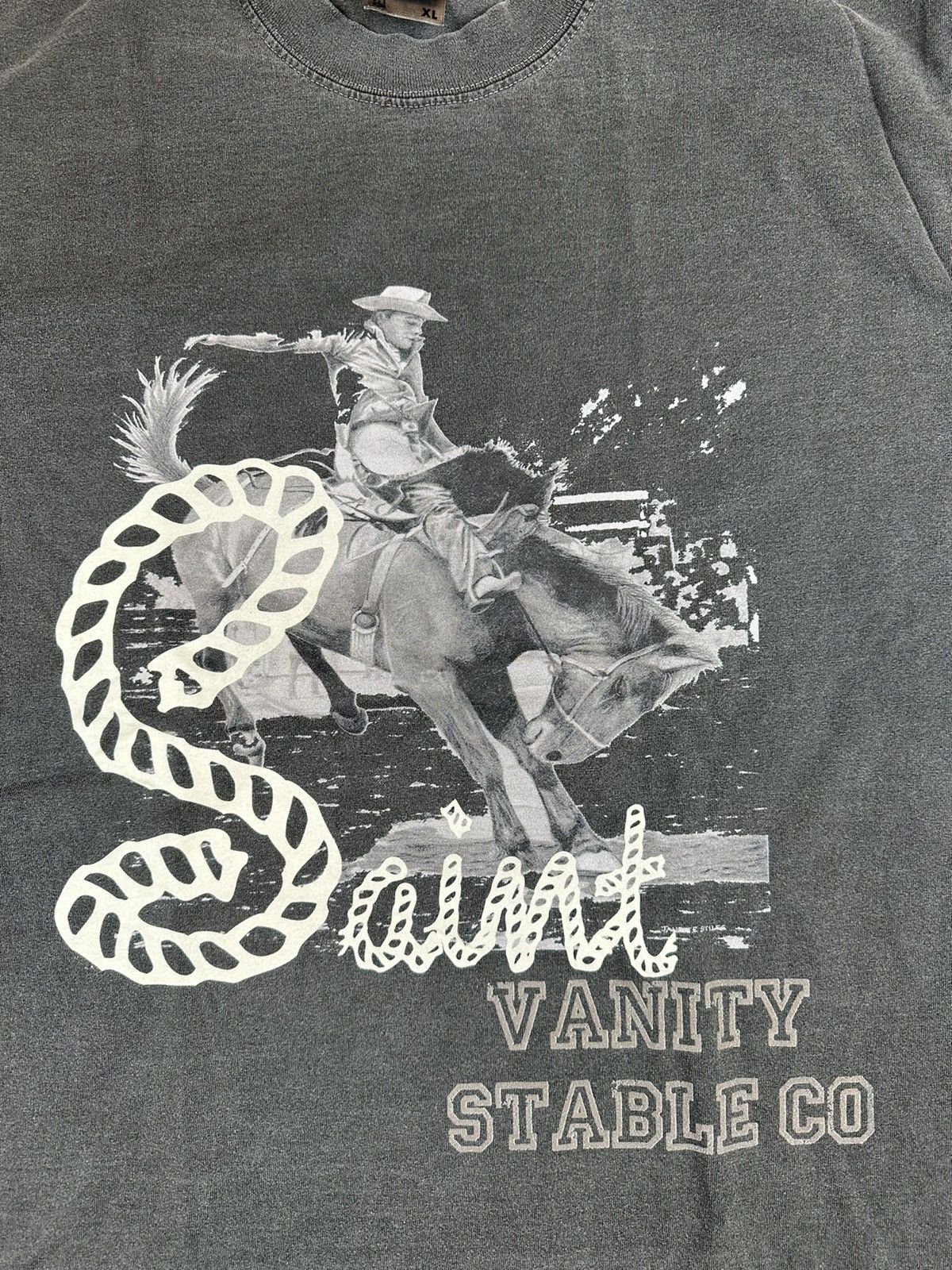 Vintage Saint Vanity Stable T-shirt Size US XL / EU 56 / 4 - 2 Thumbnail