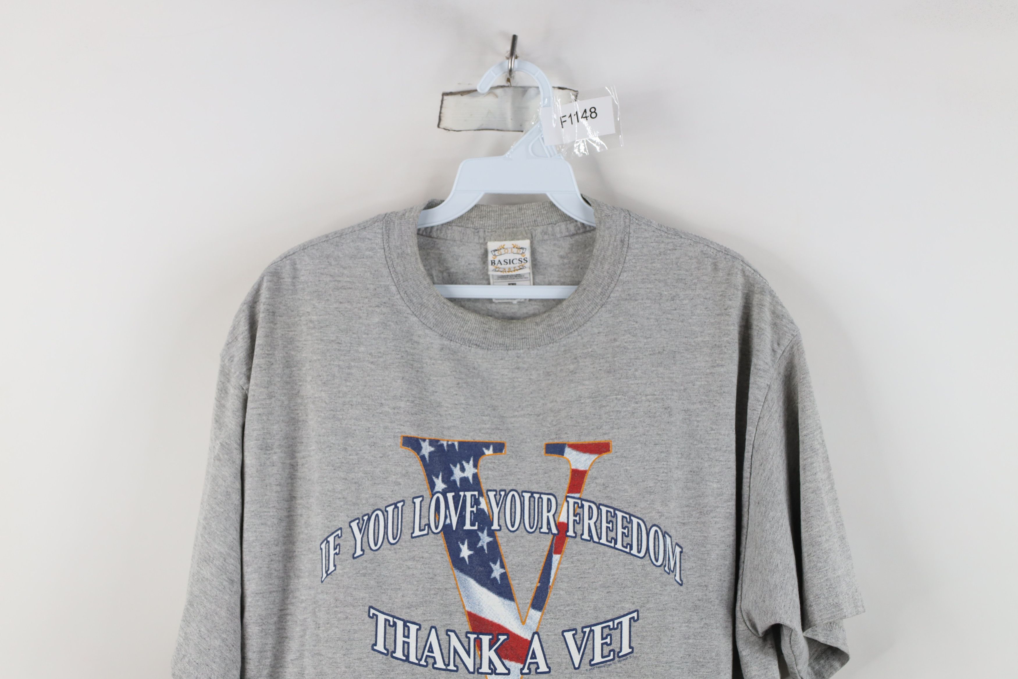 Vintage Vintage 90s Y2K A Veteran Military Short Sleeve T-Shirt Size US L / EU 52-54 / 3 - 2 Thumbnail
