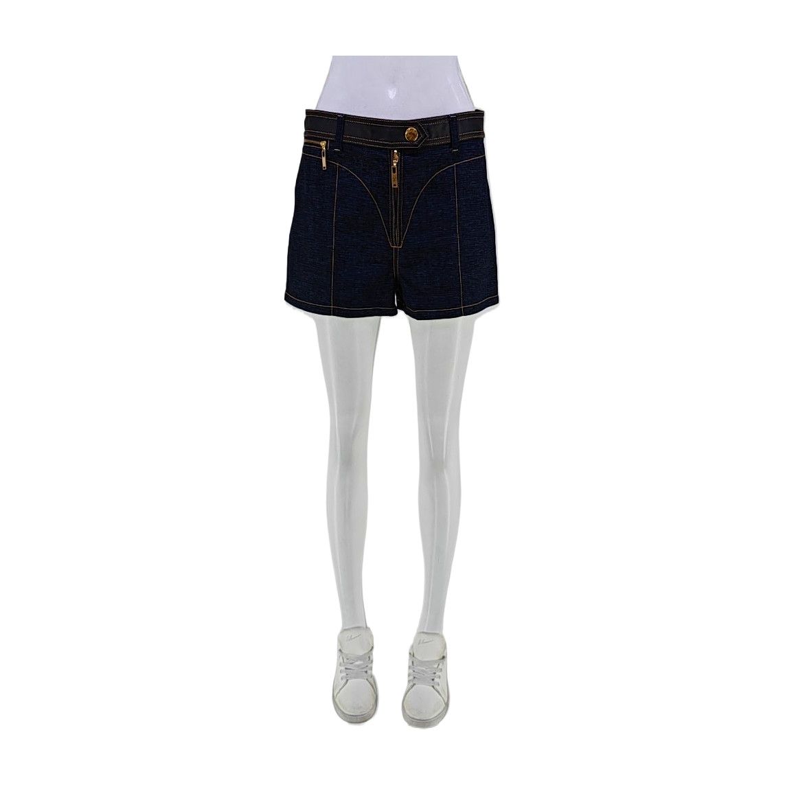 Louis Vuitton Louis Vuitton Denim Shorts Size 40 Size 28" / US 6 / IT 42 - 1 Thumbnail