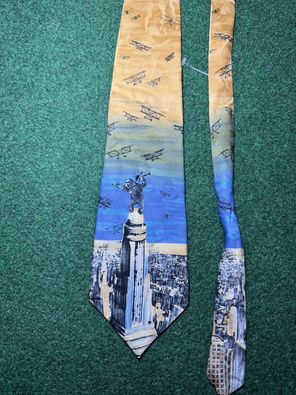Vintage Vintage 90s American Film King Kong Movie Promo Neck Tie Size ONE SIZE - 2 Thumbnail