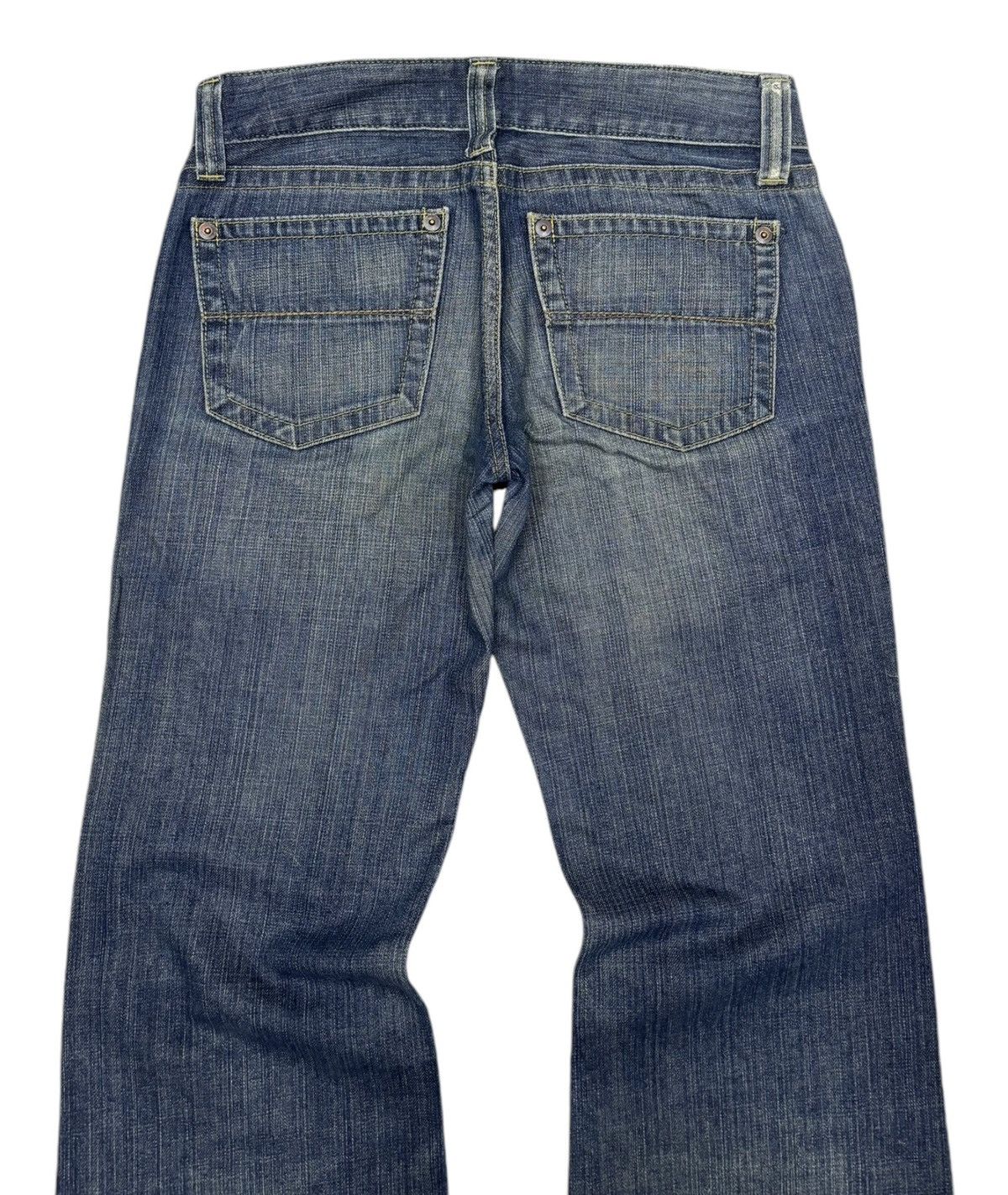 Undercover × Uniqlo FLARED🔥BOYFRIEND DISTRESSED DENIM UNIQLO FLARE JEANS Size US 31 - 10 Thumbnail