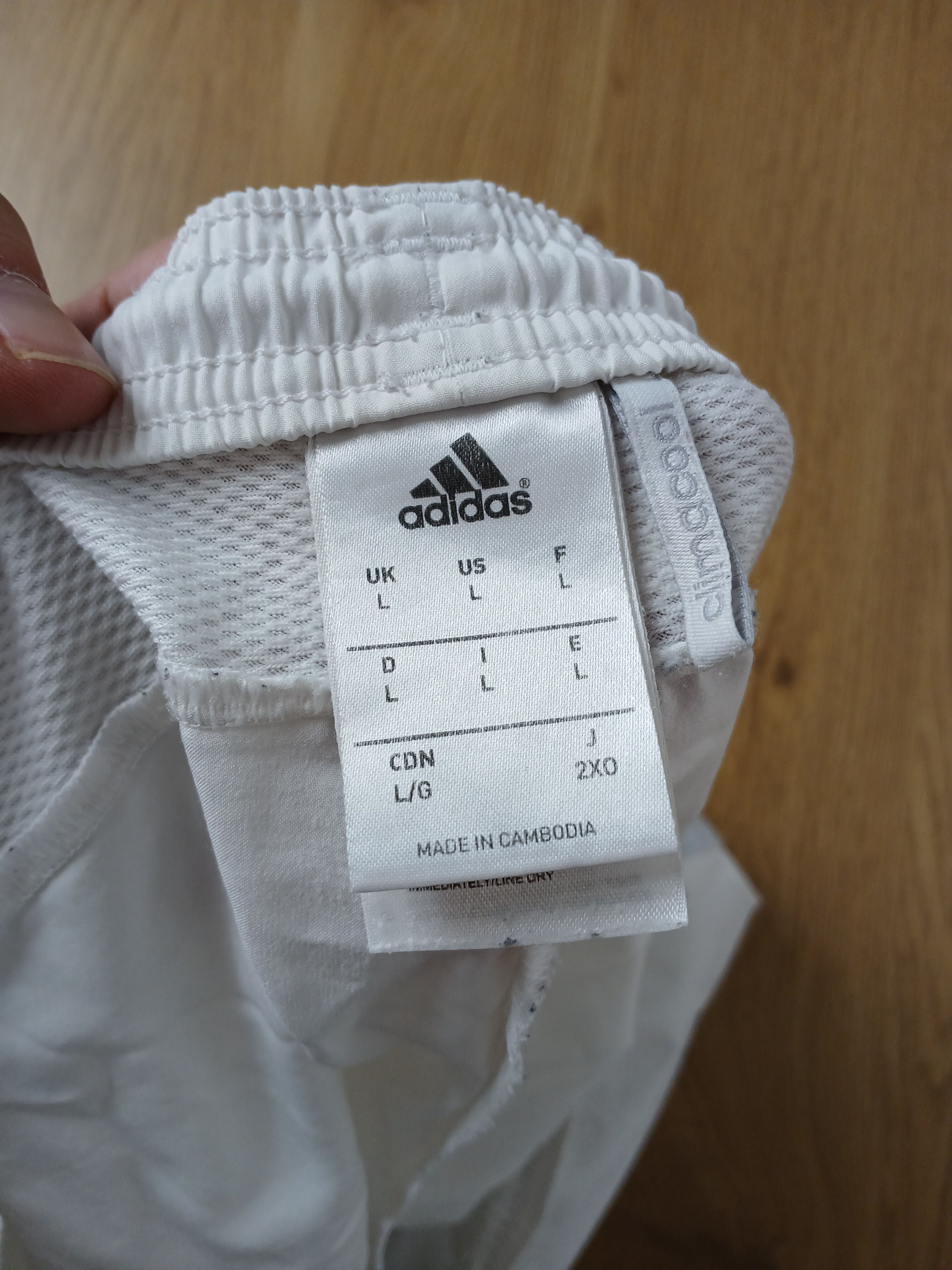 Adidas Real Madrid Football Shorts size L Size US 32 / EU 48 - 14 Thumbnail