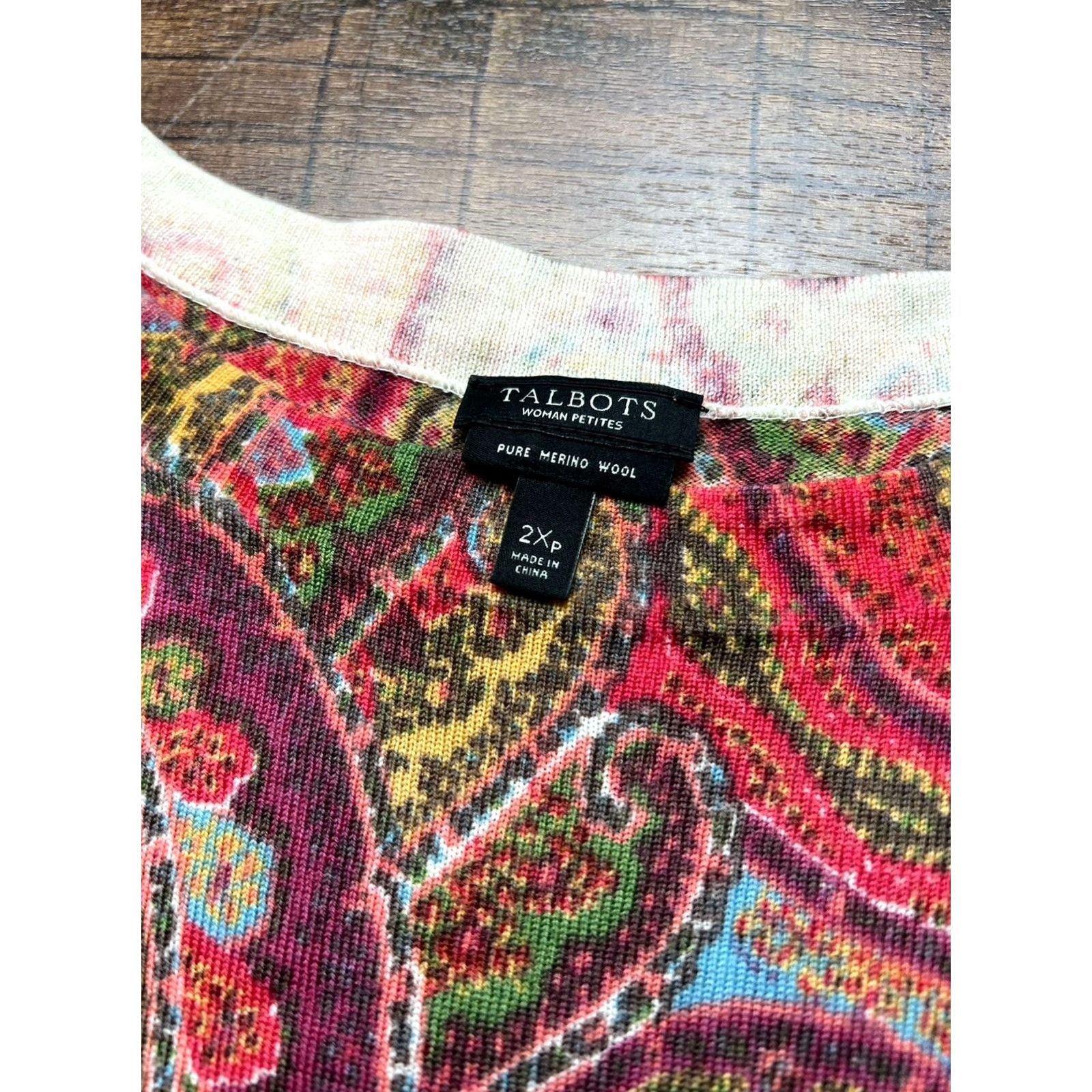 Talbots Talbots Sweater Women’s 2X Plus Petite - 100% Merino Wool Colorful Muted Paisley - Pullover Knit 3/4 Sleeve Round Neck Womens Size XXL / US 16-18 / IT 52-54 - 3 Thumbnail