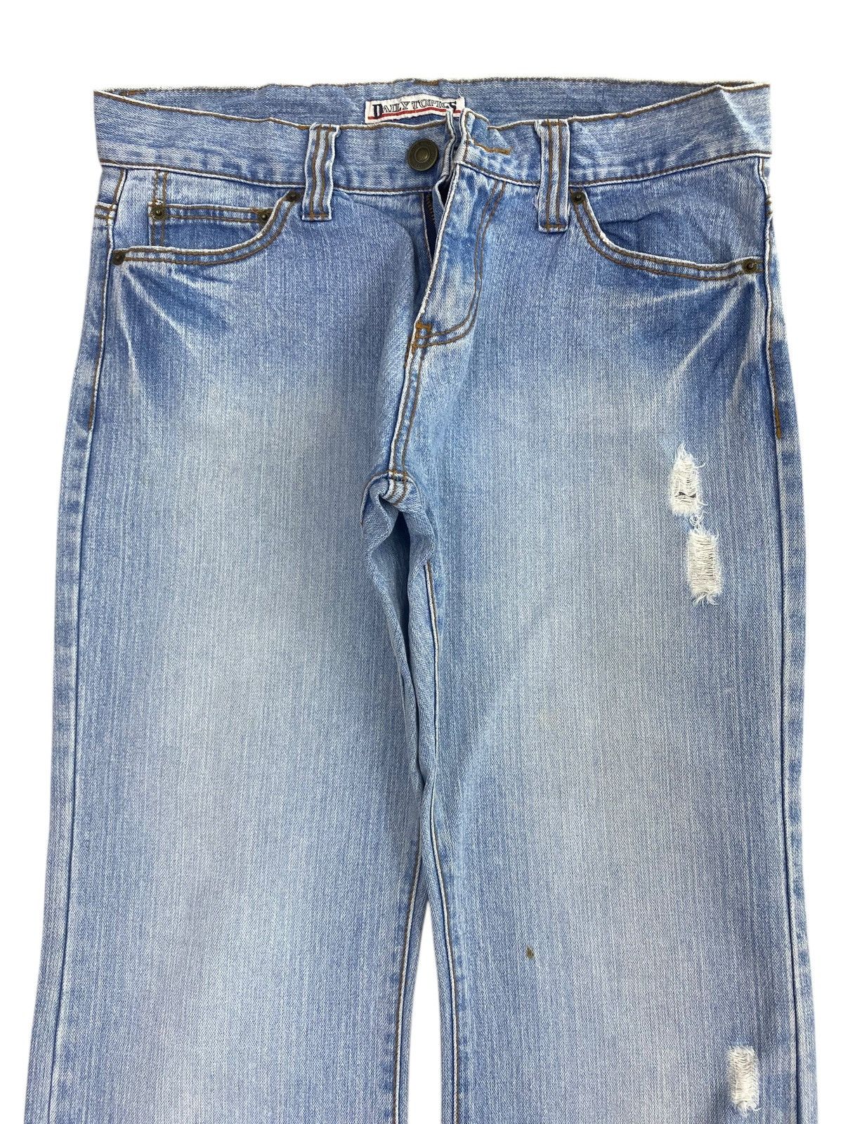 Other Japanese Brand Blue Faded Wash Style Loose Jeans Size US 33 - 2 Thumbnail