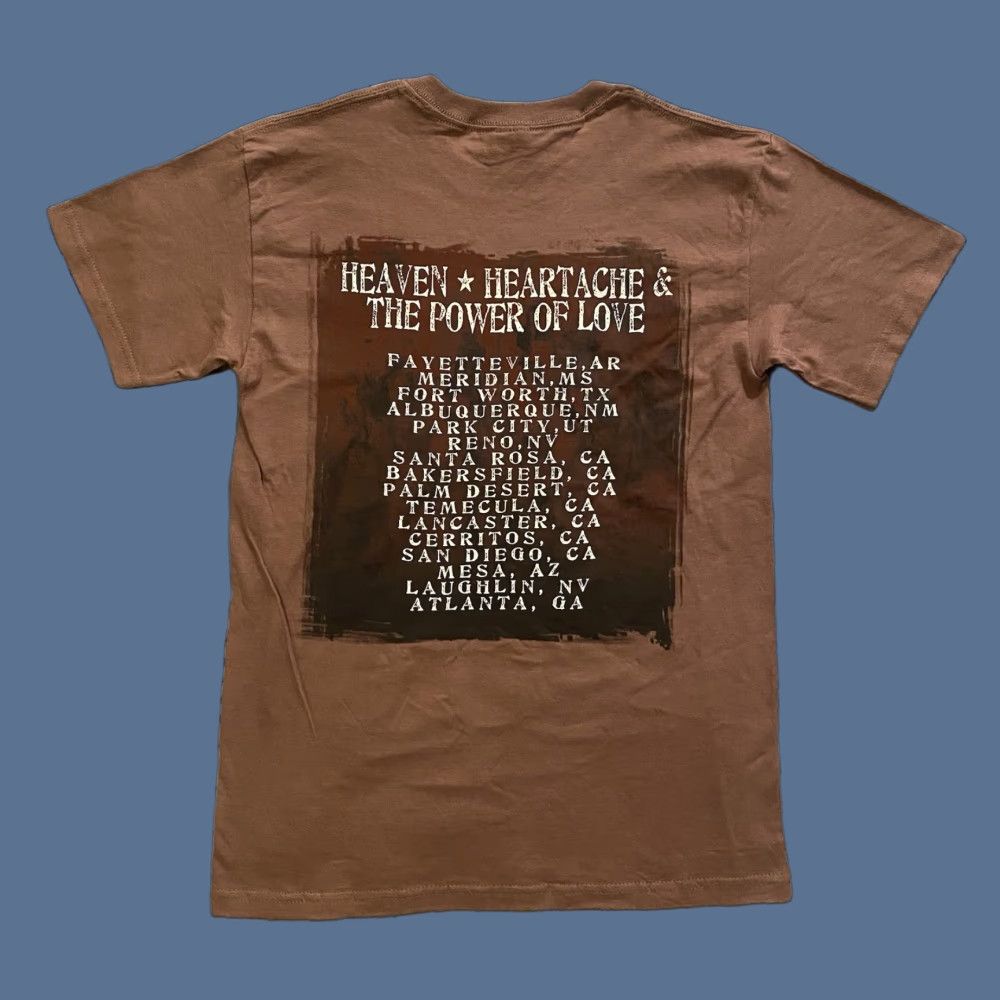 Gildan VINTAGE Trisha Yearwood T-Shirt Brown Adult S Crew Neck Short Sleeve Graphic Print Double-Sided 90s Band Music NWOT NEW Gildan Regular Unisex Adults Size US S / EU 44-46 / 1 - 1 Thumbnail