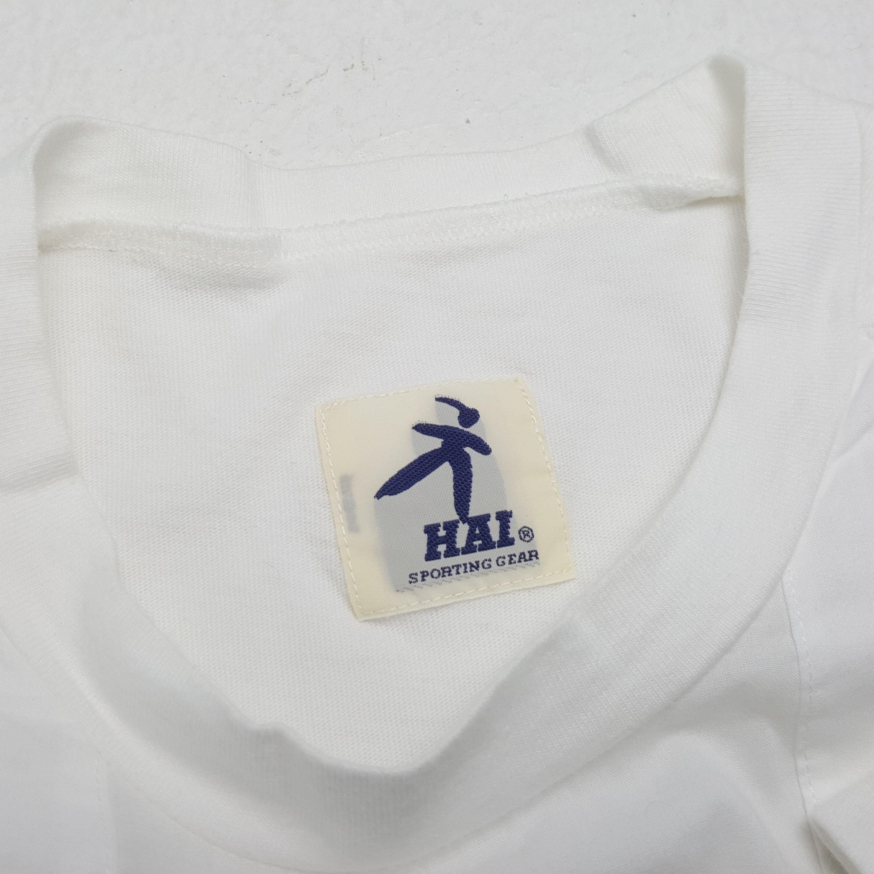 Hai Sporting Gear × Issey Miyake × Vintage Vintage HAI SPORTING GEAR by ISSEY MIYAKE Brand T-Shirt Size S / US 4 / IT 40 - 7 Thumbnail