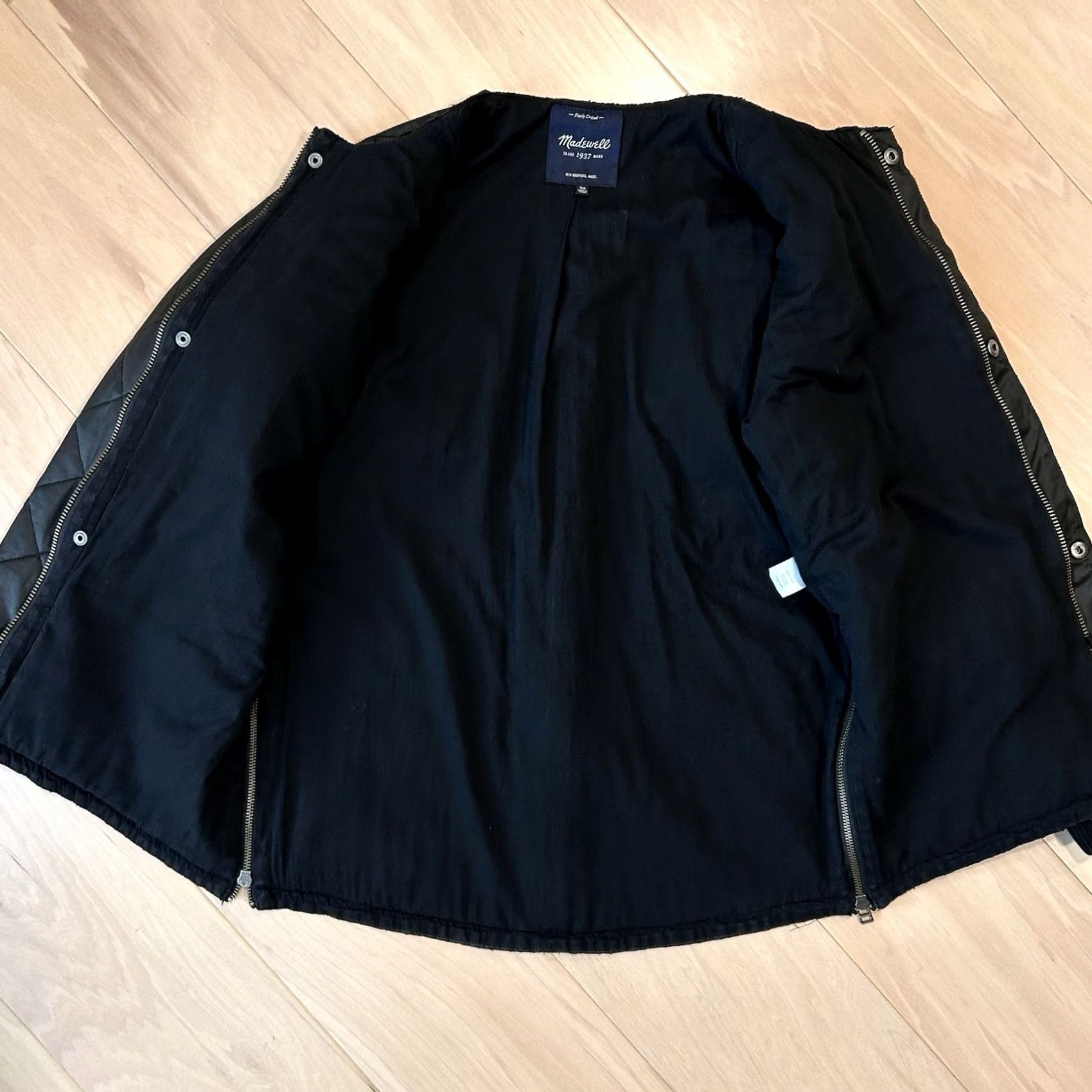 Madewell VINTAGE? No. Madewell Jacket Women XS Black Quilted Insulated Full Zip Short Sleeve Long Sleeve? Size XS / US 0-2 / IT 36-38 - 5 Thumbnail