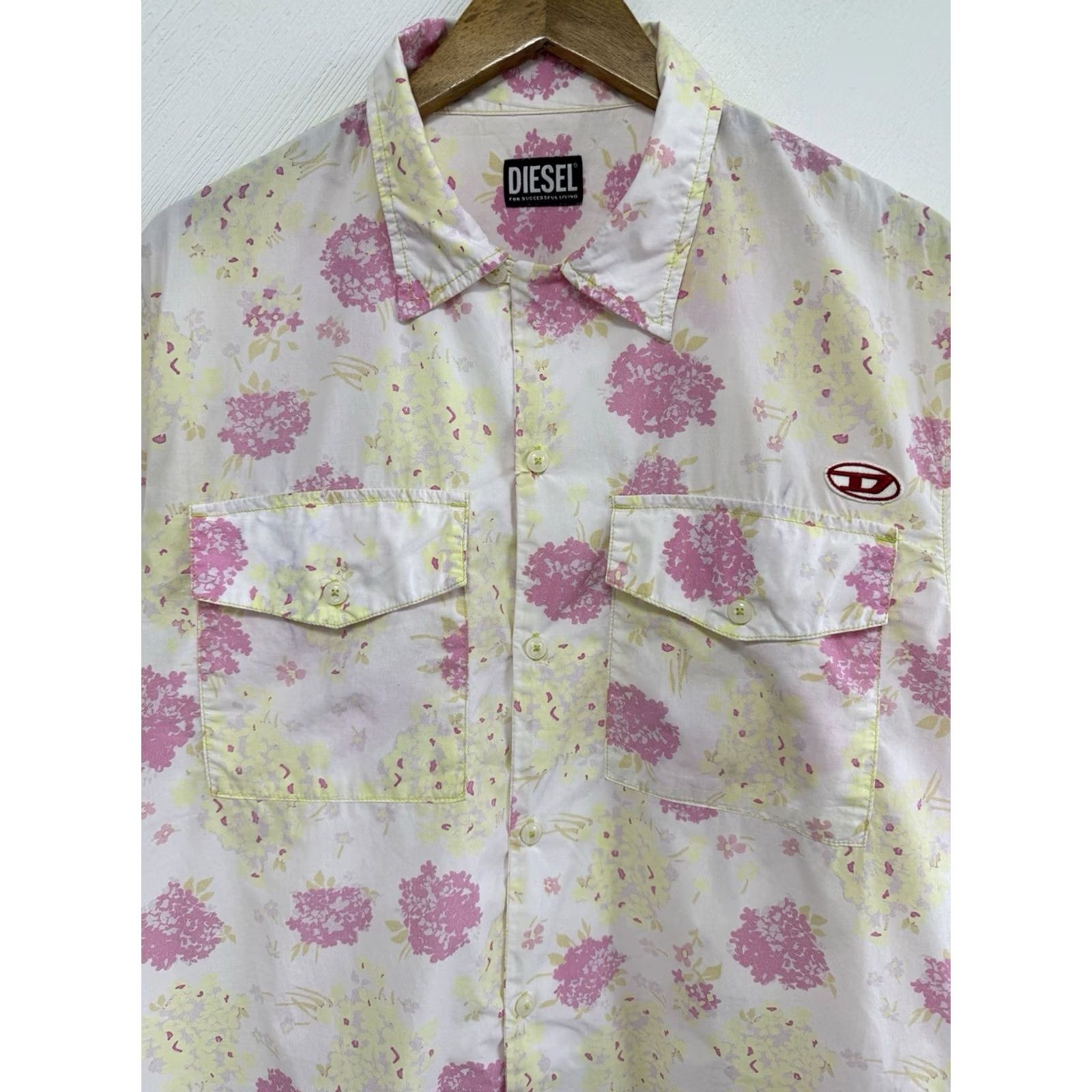 Diesel Diesel Shirt Men’s XL Short Sleeve Floral Hawaiian Button Up Summer Vibe Size US XL / EU 56 / 4 - 7 Thumbnail