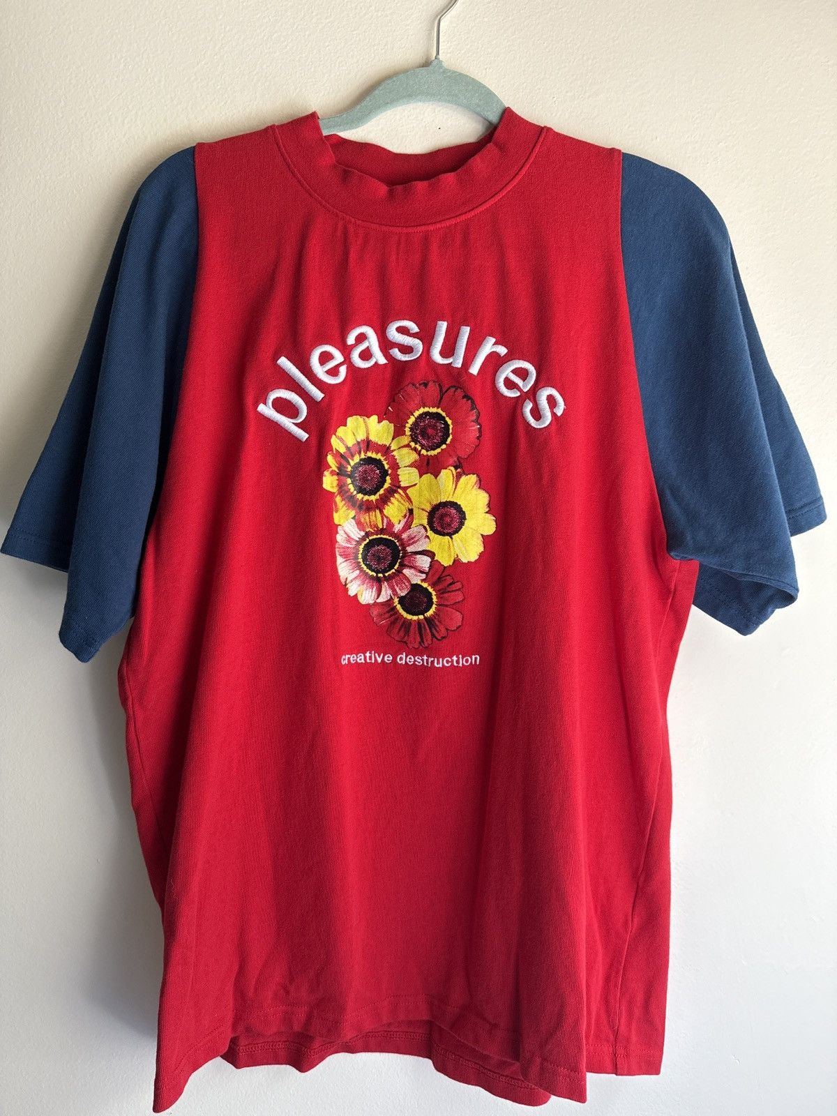 Pleasures PLEASURES - Creative Destruction Size US M / EU 48-50 / 2 - 1 Thumbnail