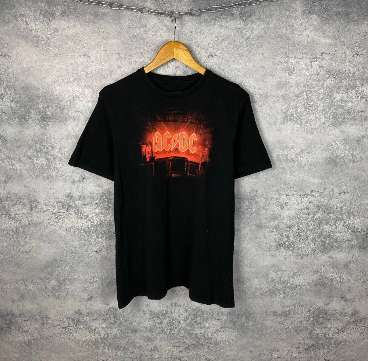 AC/DC × Band Tees × Vintage ACDC Tee Men's Size M Black Short Sleeve Size US M / EU 48-50 / 2 - 1 Thumbnail