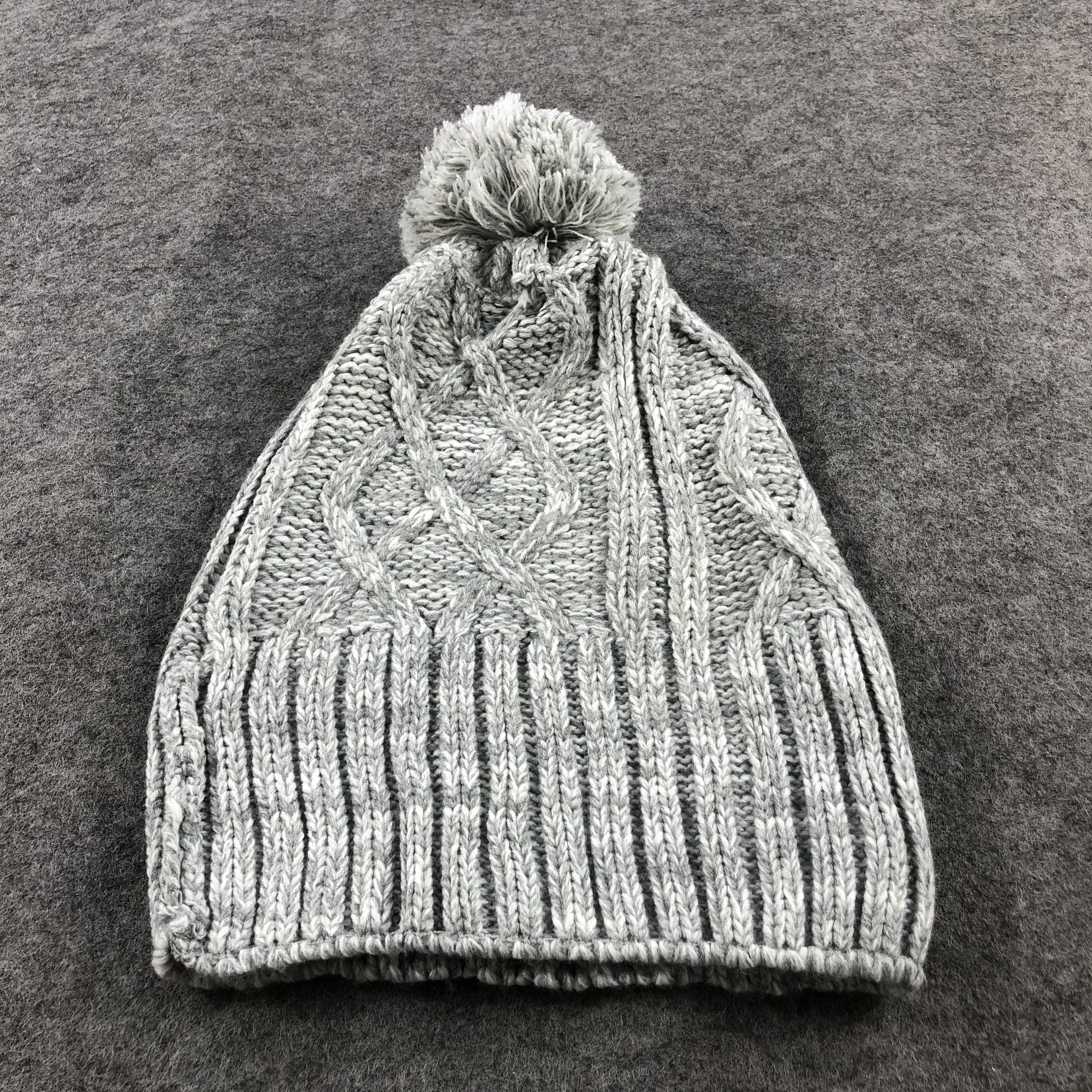 Japanese Brand Unknown Passage Mignon Cable Knit Bobble Beanie Snowcap B403 Size ONE SIZE - 4 Thumbnail