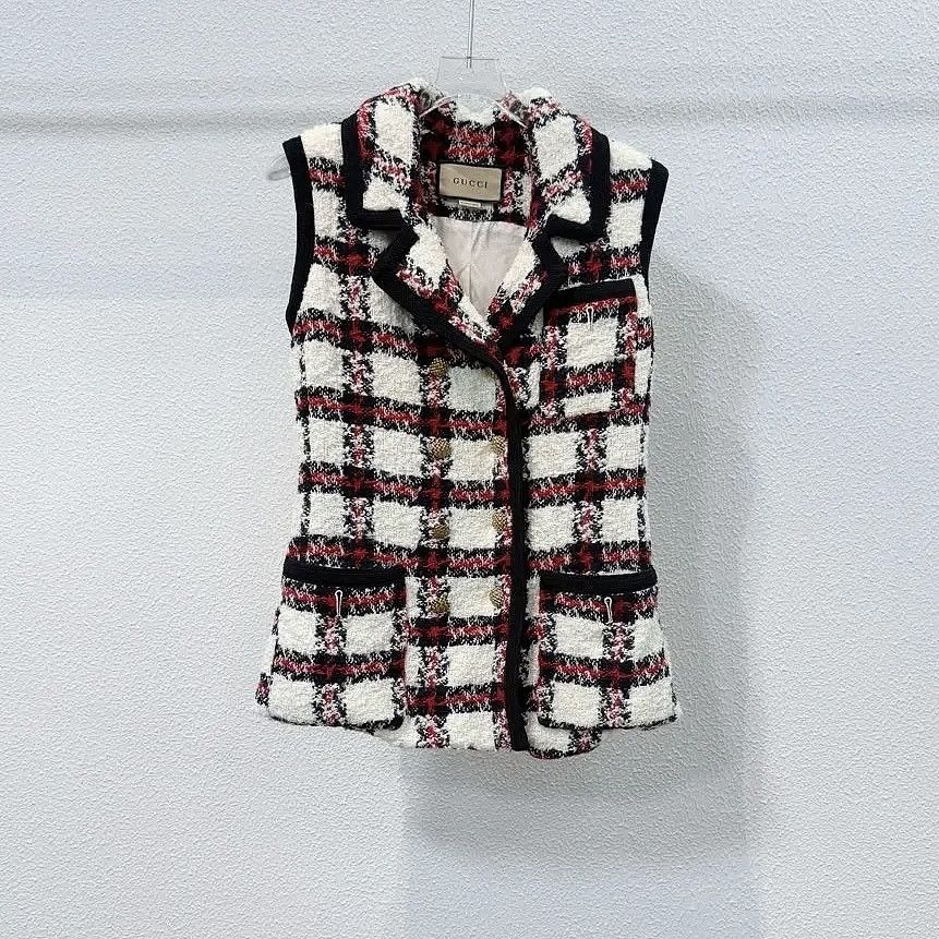 Gucci Gucci Plaid Tweed Vest Size 40 Size S / US 4 / IT 40 - 1 Thumbnail
