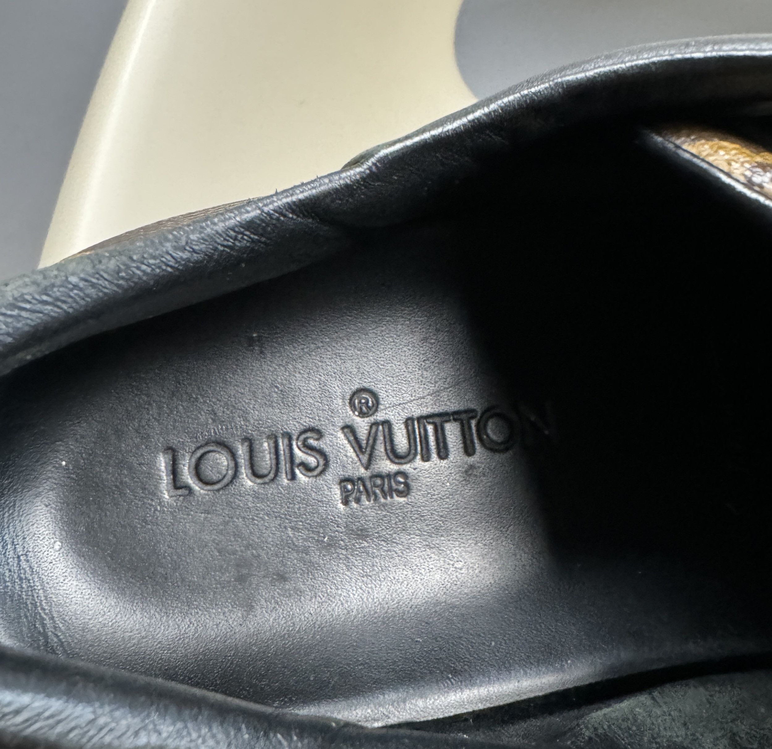 Leather Louis Vuitton Line-Up Monogram Leather Sneakers Size 8 US 9 Size US 9 / EU 42 - 12 Thumbnail