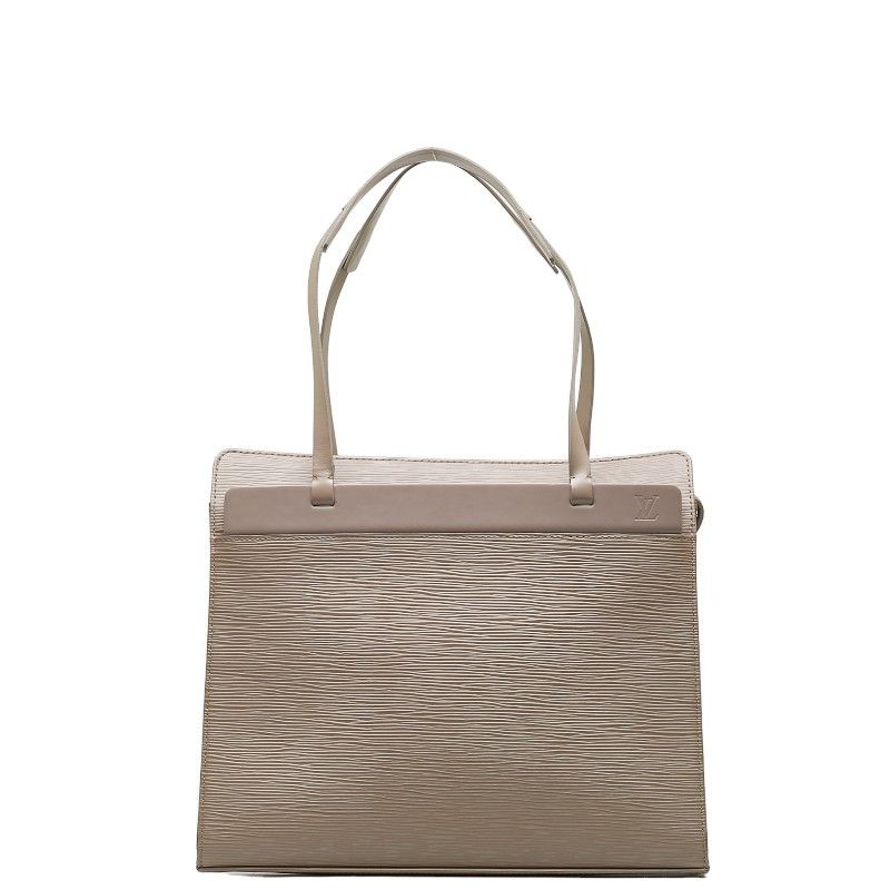 Louis Vuitton Louis Vuitton Louis Vuitton Epi Croisette PM Leather Handbag M5249B Leather Handbag M5249B in Very Good Condition Size ONE SIZE - 1 Thumbnail