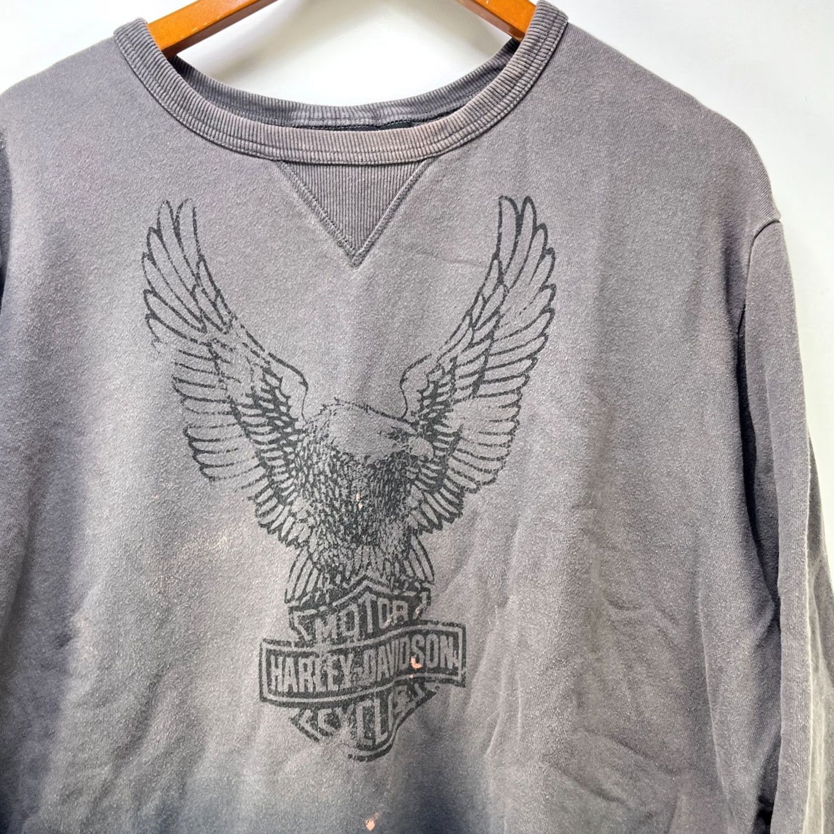 Harley Davidson VINTAGE Harley-Davidson Sweatshirt XL Gray Eagle Pullover 90s Mens Size US XL / EU 56 / 4 - 2 Thumbnail