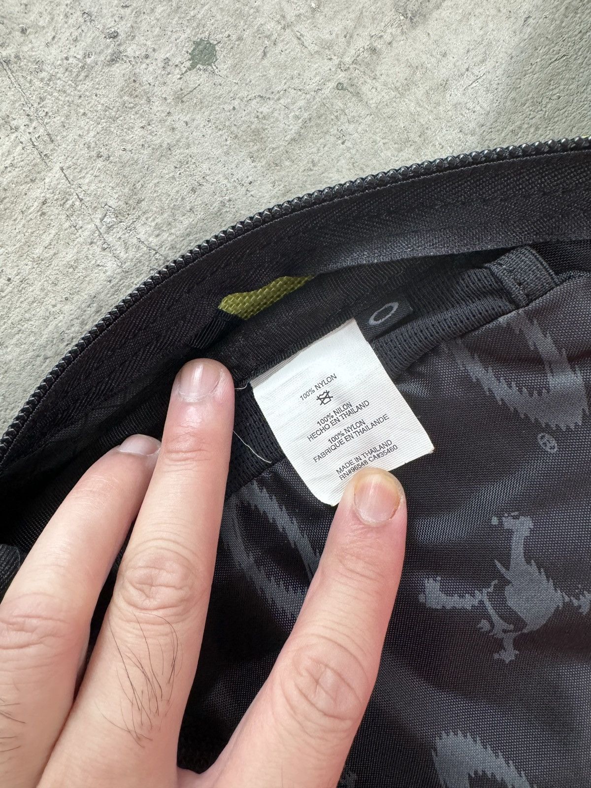 Oakley × Vintage Vintage Oakley Icon Backpack tactical 2000s Palace rare Size ONE SIZE - 5 Thumbnail