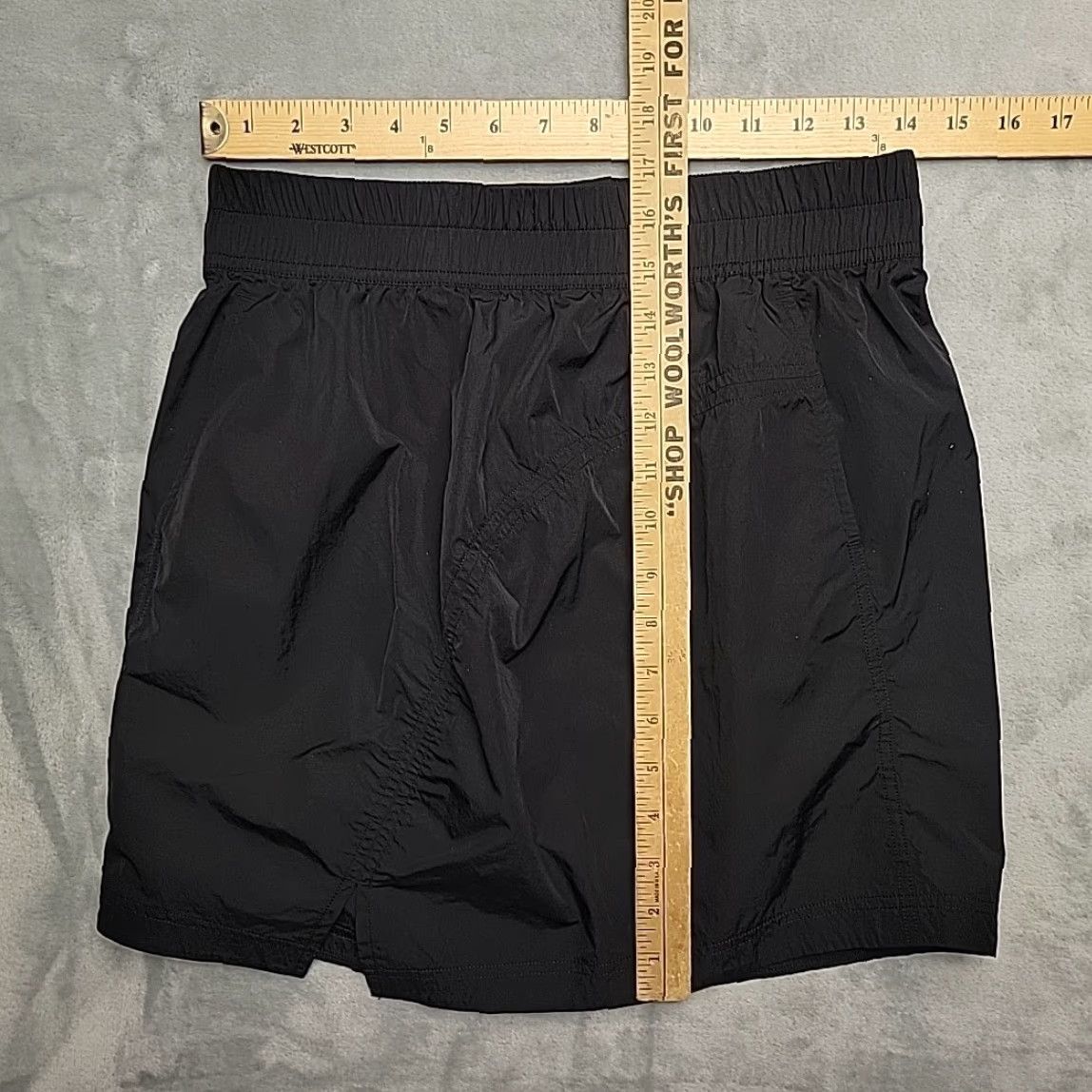 Lululemon Lululemon Skirt Womens M Black On The Fly Mini Athleisure Unlined Pockets Size 32" / US 10 / IT 46 - 7 Thumbnail