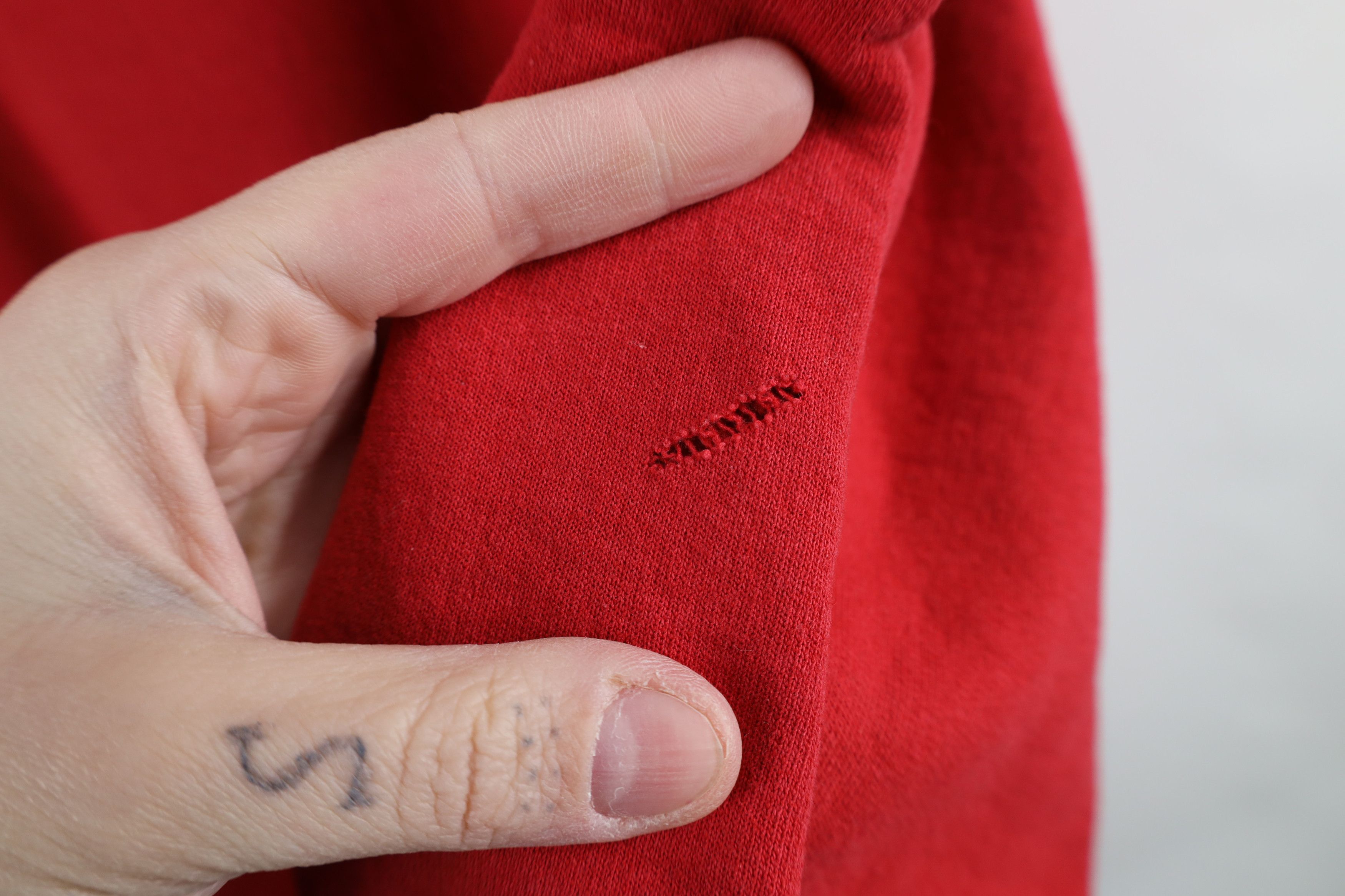 Vintage Vintage 90s Streetwear Thrashed Blank Hoodie Sweatshirt Red Size US XXL / EU 58 / 5 - 4 Thumbnail