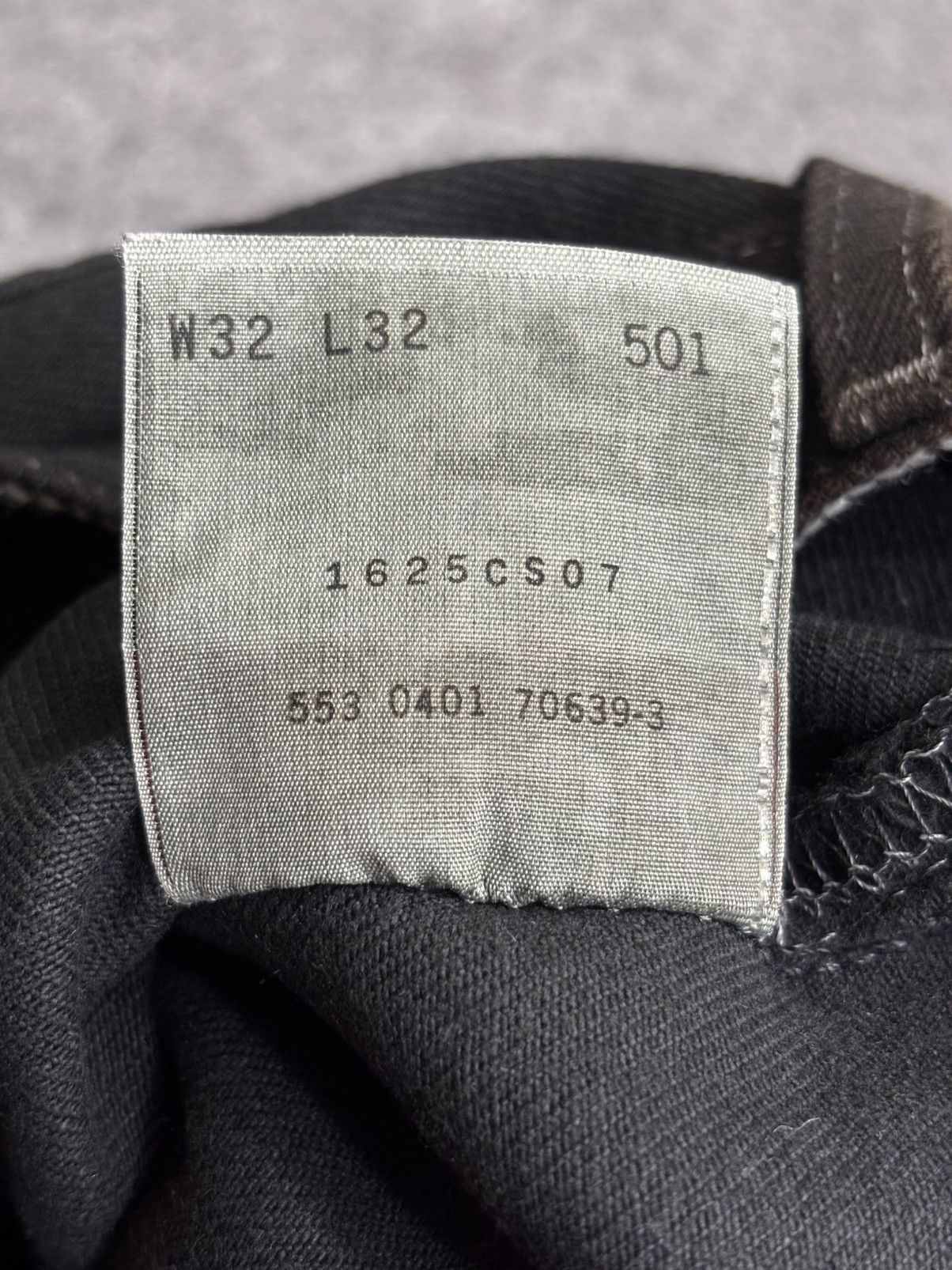 Levi's Vintage Clothing 💥90s💥Vintage Levis 501 Original Cut Superblack Denim F605 Size US 31 - 21 Thumbnail