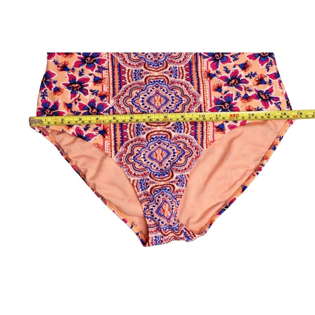 Other Tahiti Peach Medallion Halter 1Pc Swimsuit MEDIUM (8-10) Size M / US 6-8 / IT 42-44 - 6 Thumbnail