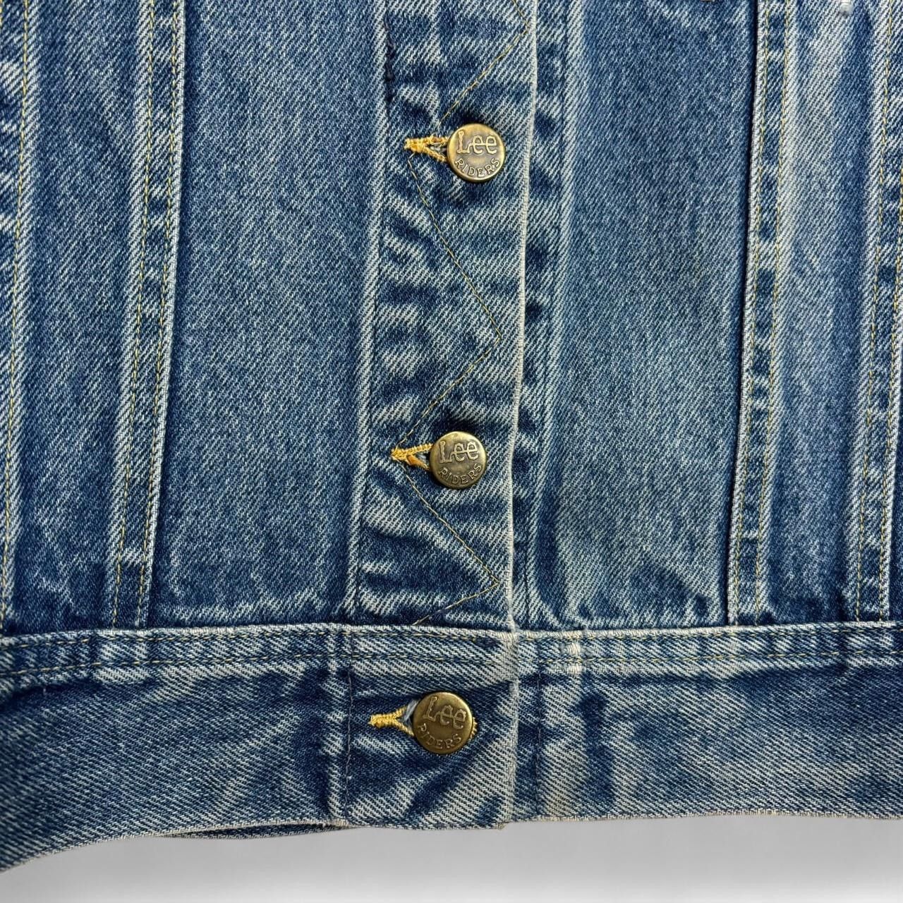 Lee × Vintage Vintage 80s Lee Rider Faded Midwash Blue Boxy Denim Jacket Size US S / EU 44-46 / 1 - 3 Thumbnail