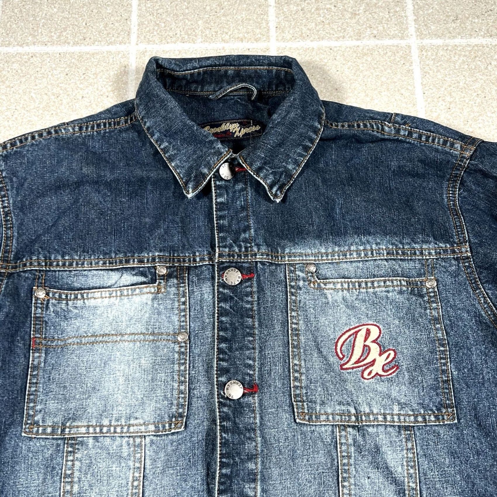 Express VINTAGE Brooklyn Express Denim Jacket Chore Barn Style Jean Jacket Size S Mens Blue 22in Pit 25in Length Story: Y2K Vintage Size US 29 - 3 Thumbnail