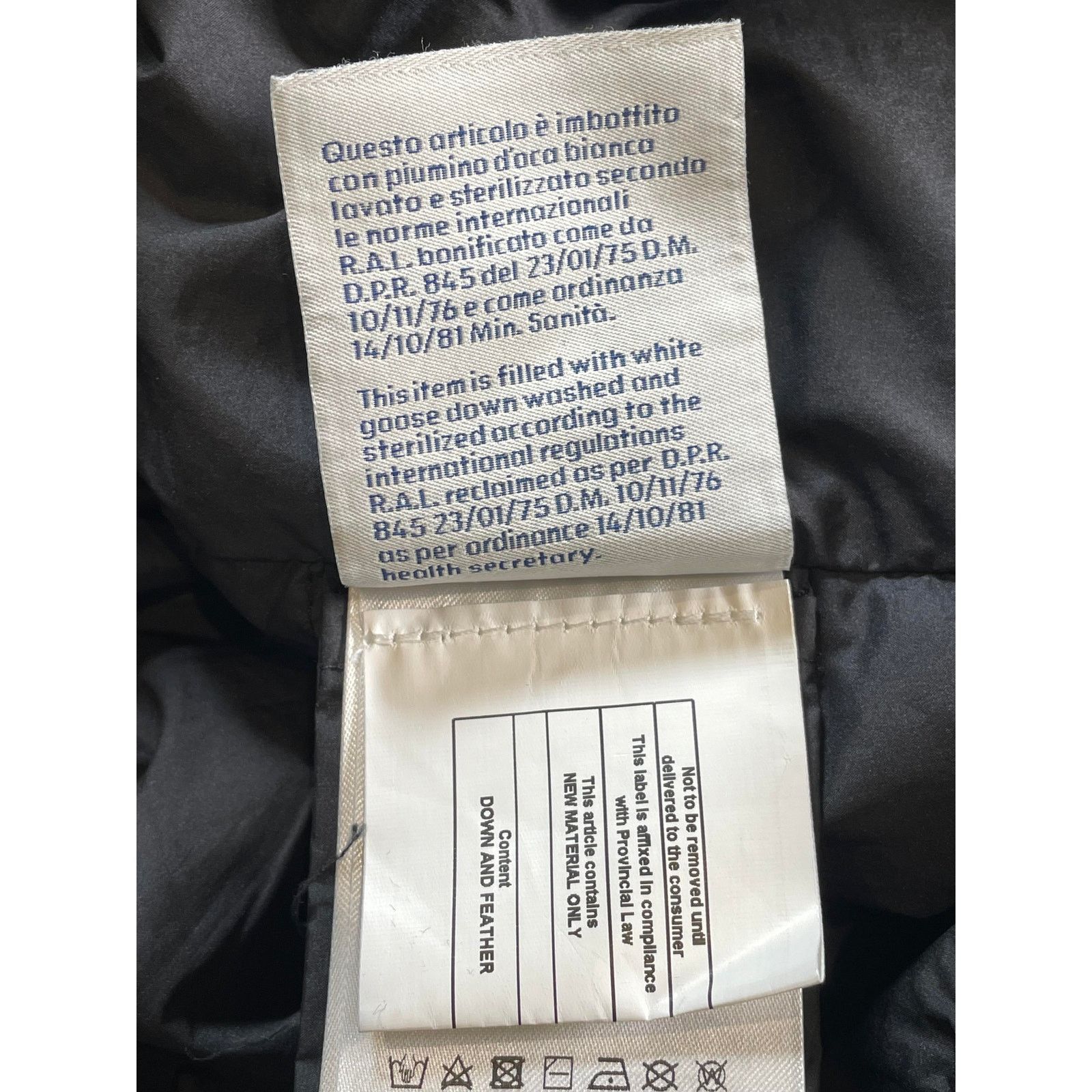 Moncler Moncler Black Vest Size US XL / EU 56 / 4 - 4 Thumbnail